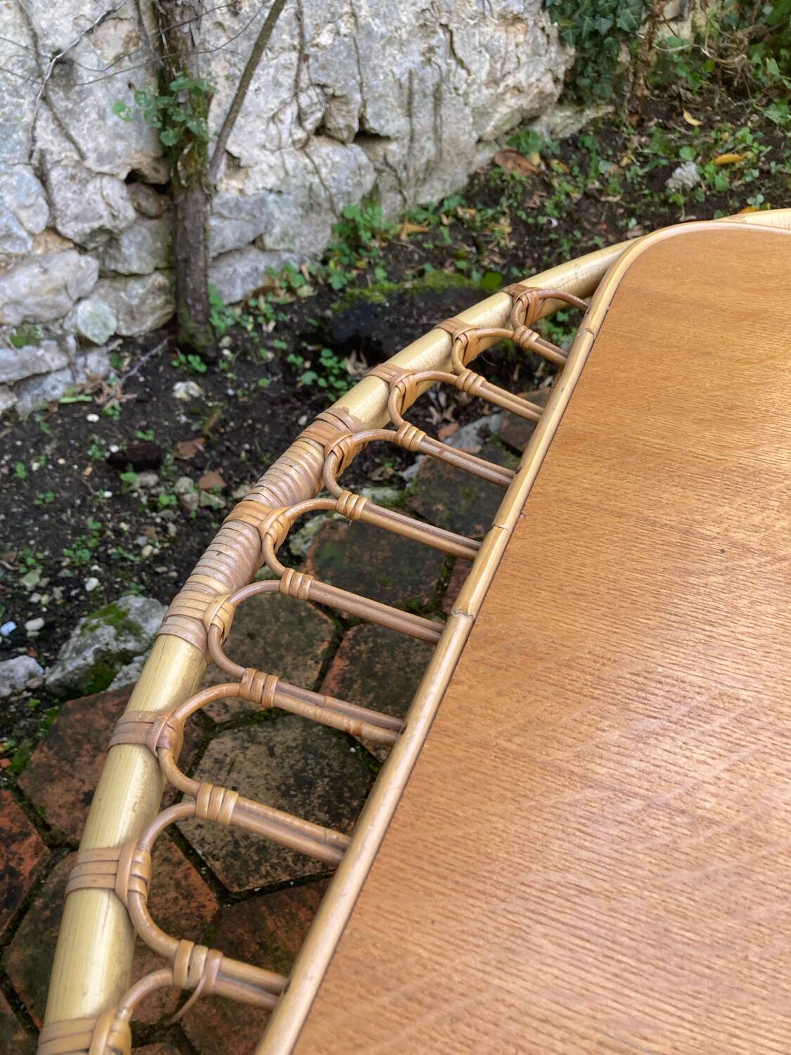 Vintage rattan lounge