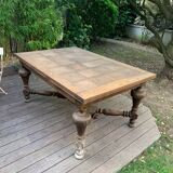 Table de salon en bois massif