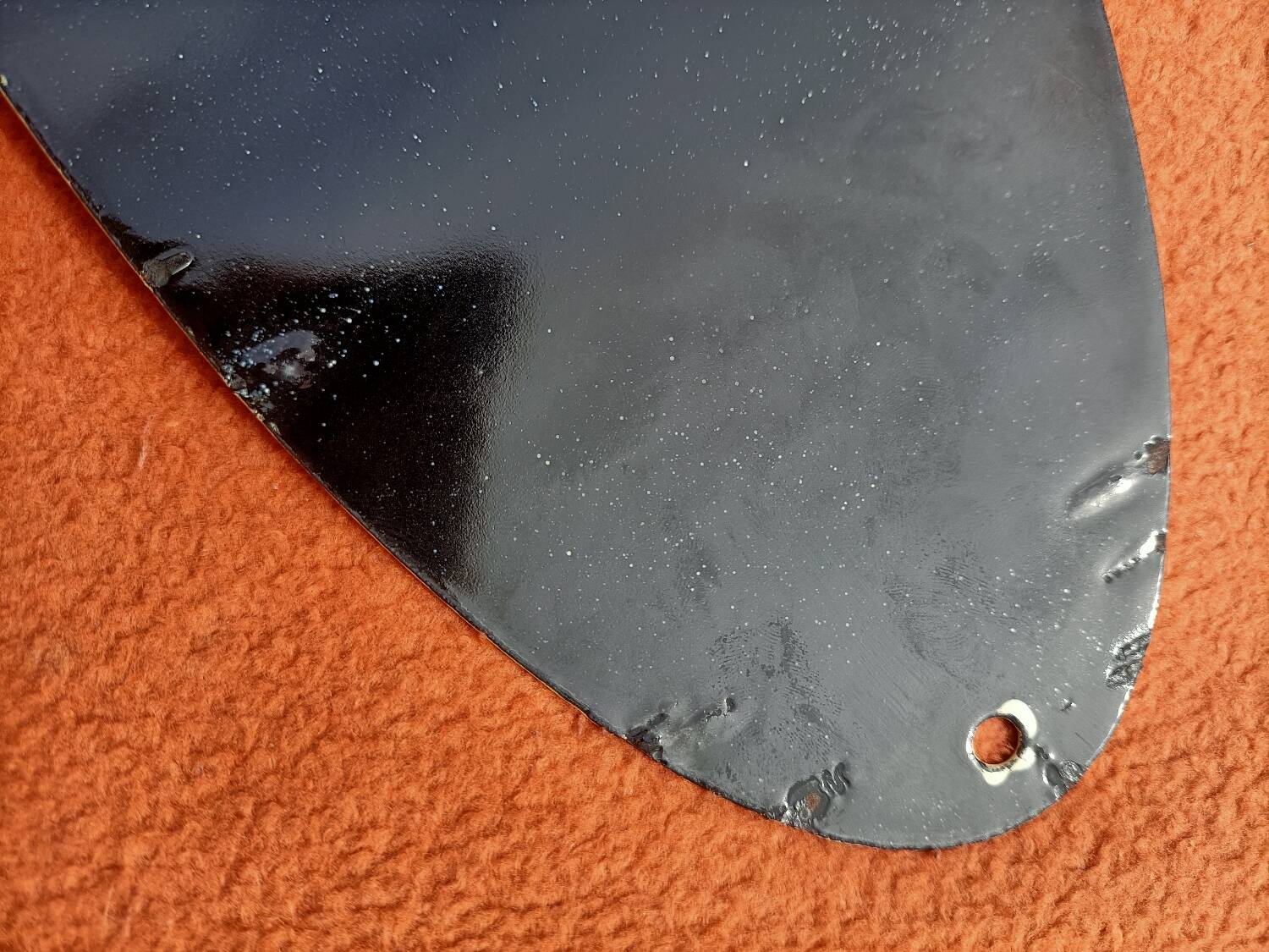 Enameled plaque - Artists Entrance 👩‍🎨💋