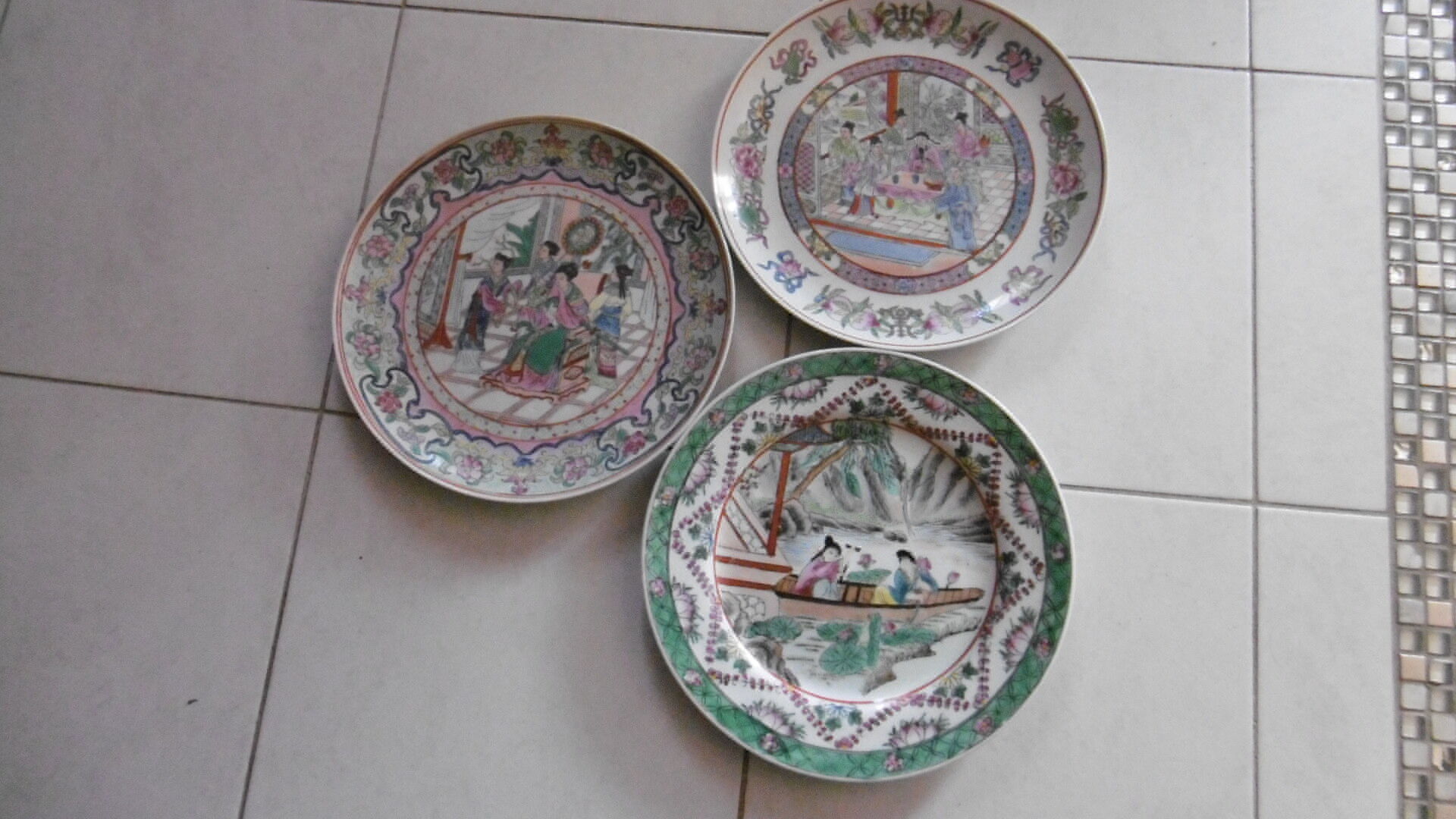 Ancient Chinese plates