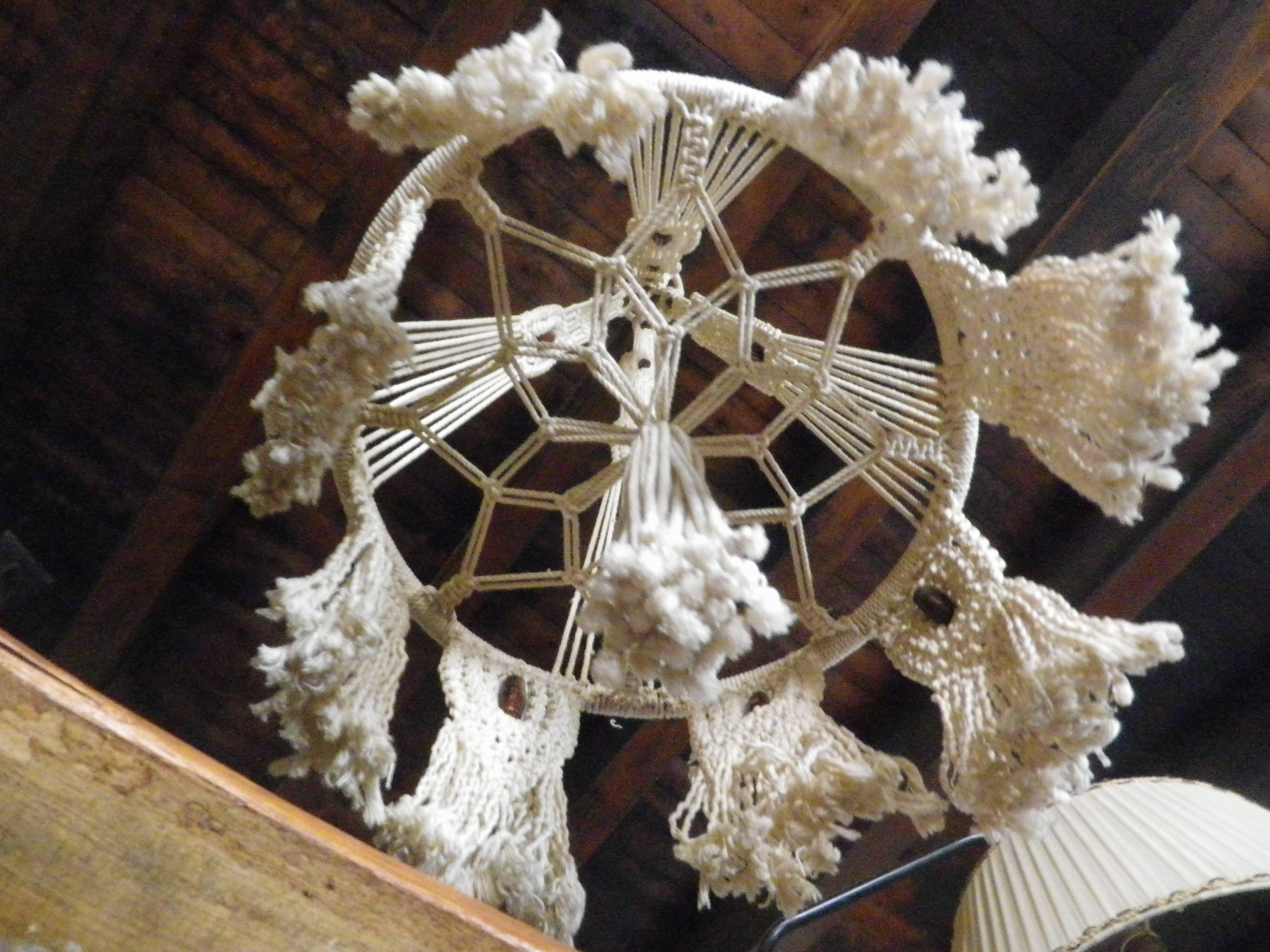 Macrame suspension