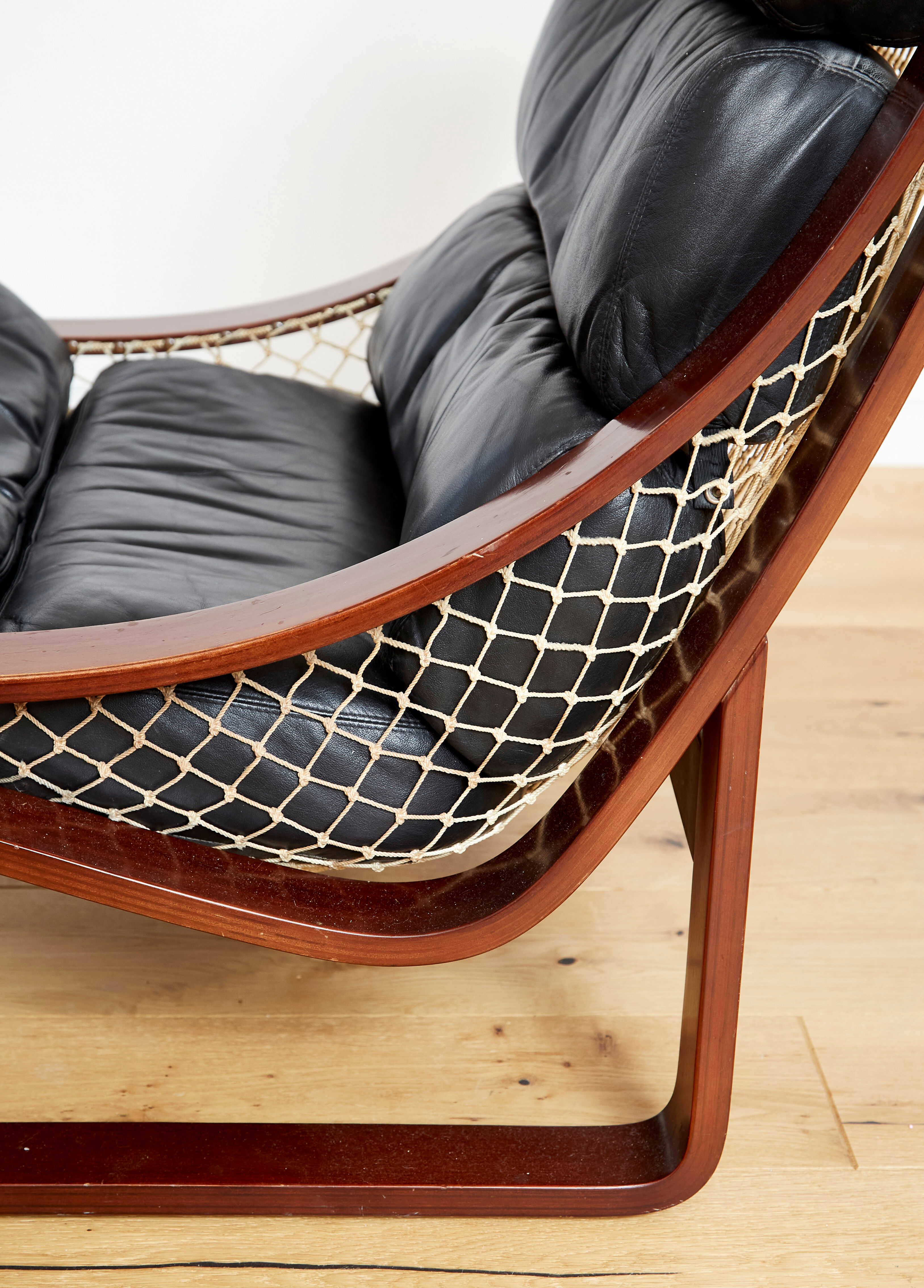 Fred Lowen Lounge Chair T4 for Tessa