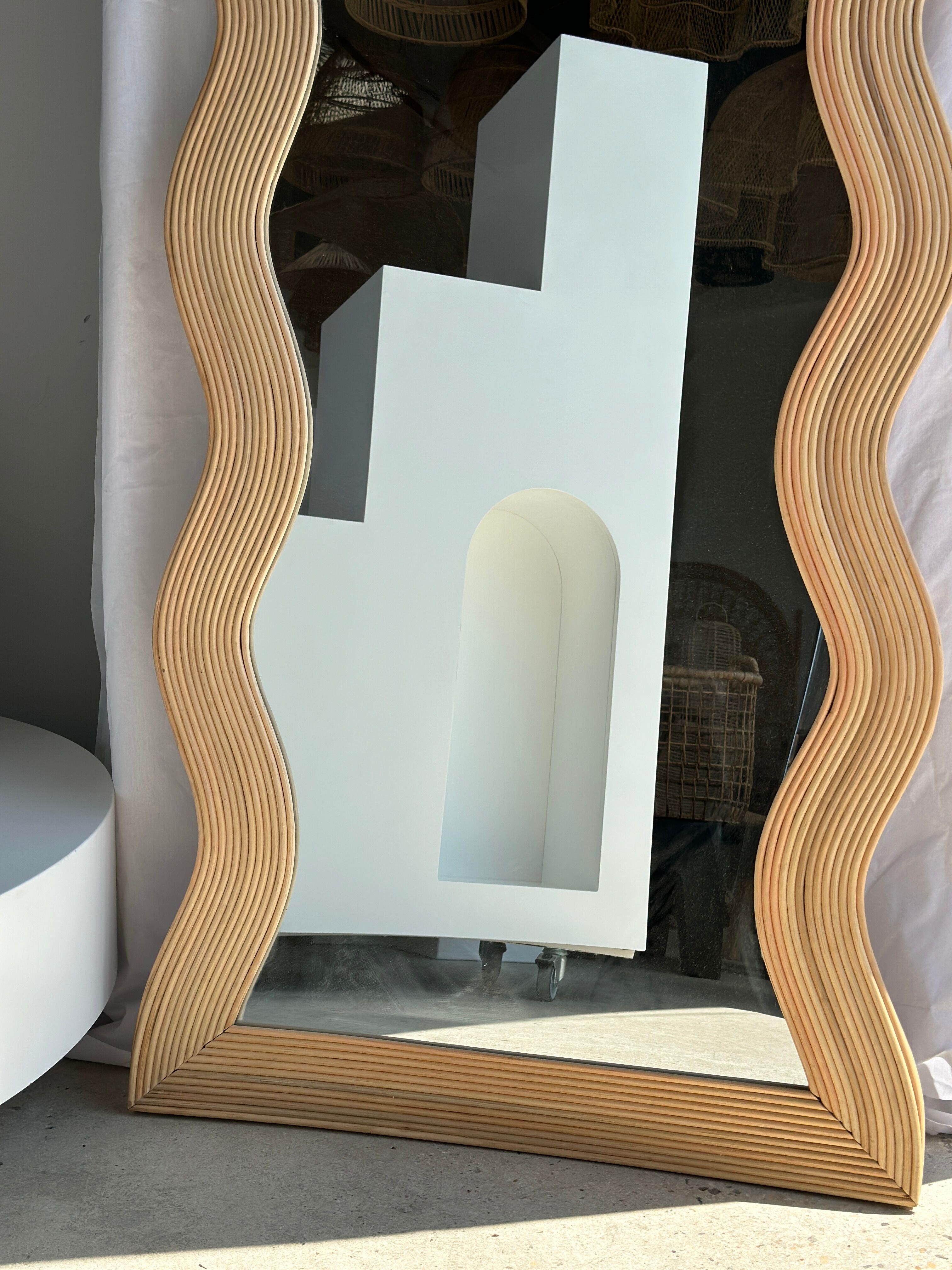 Zigzag rattan foot mirror H:182cm