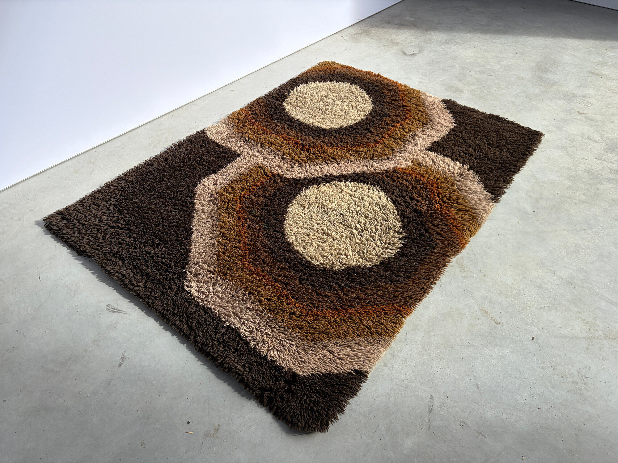 Vintage modernist rug by Desso, 1970s
