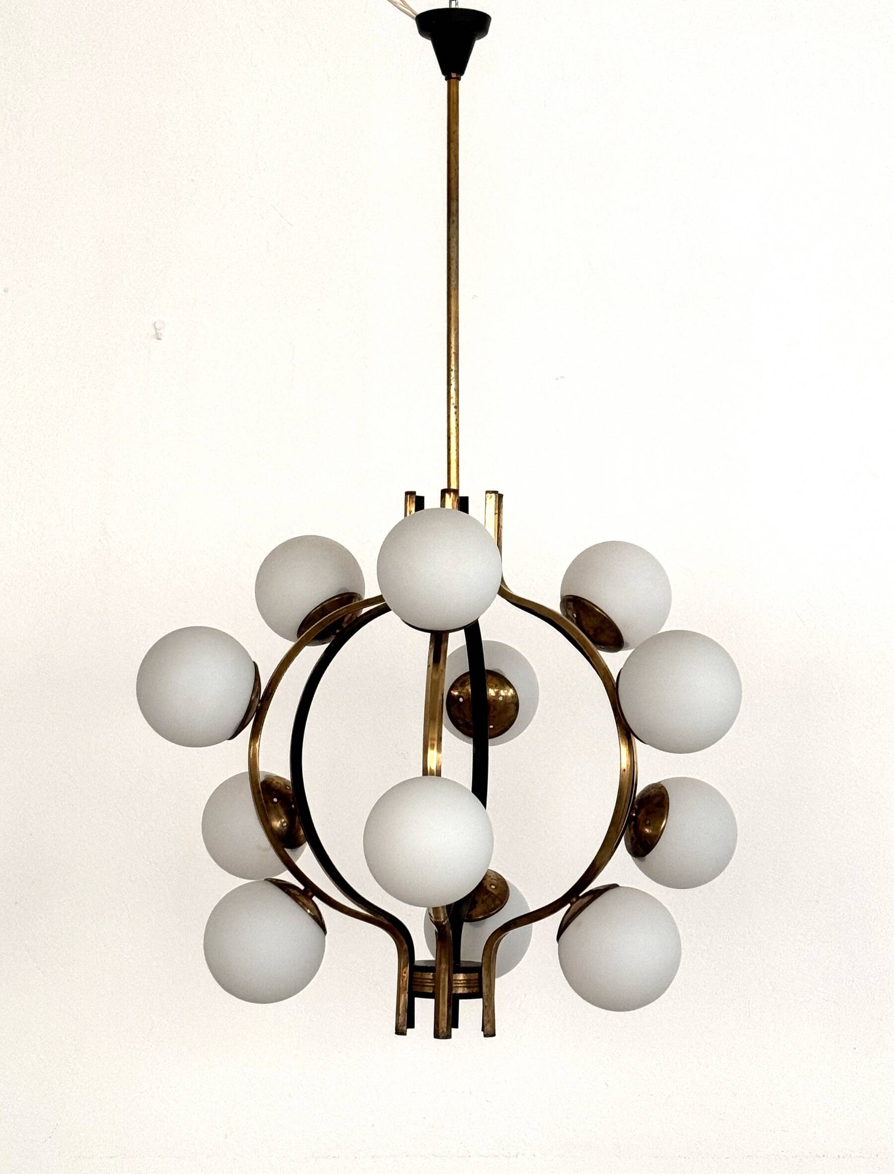 Stilnovo Italian Midcentury Chandelier, Brass & Opaline Glass, 1950s