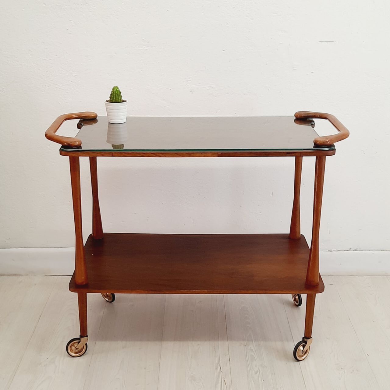 Bar kart - 50s 60 - Wood and glass.