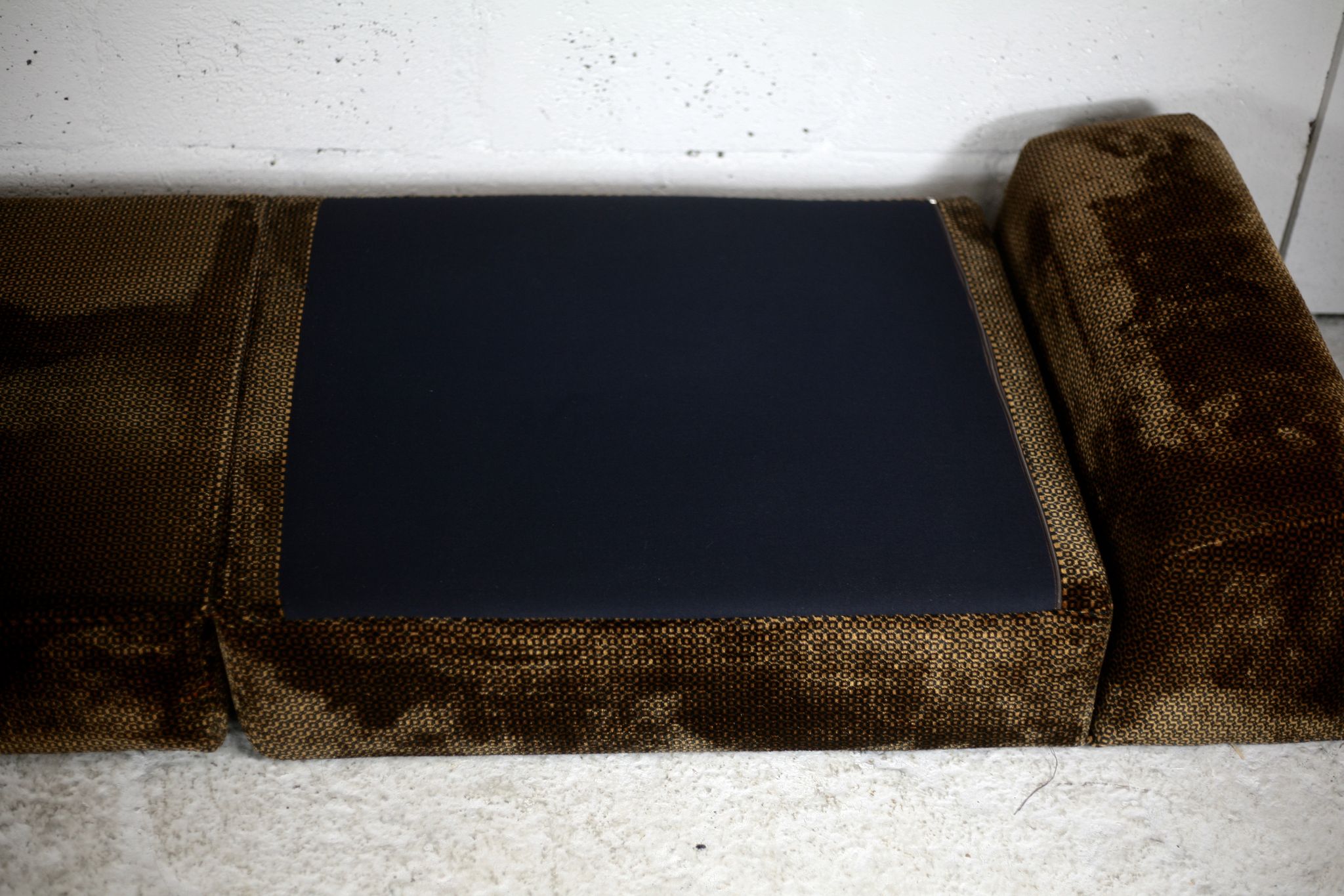 Foam and velvet heater "amber", convertible, France, circa 1970.