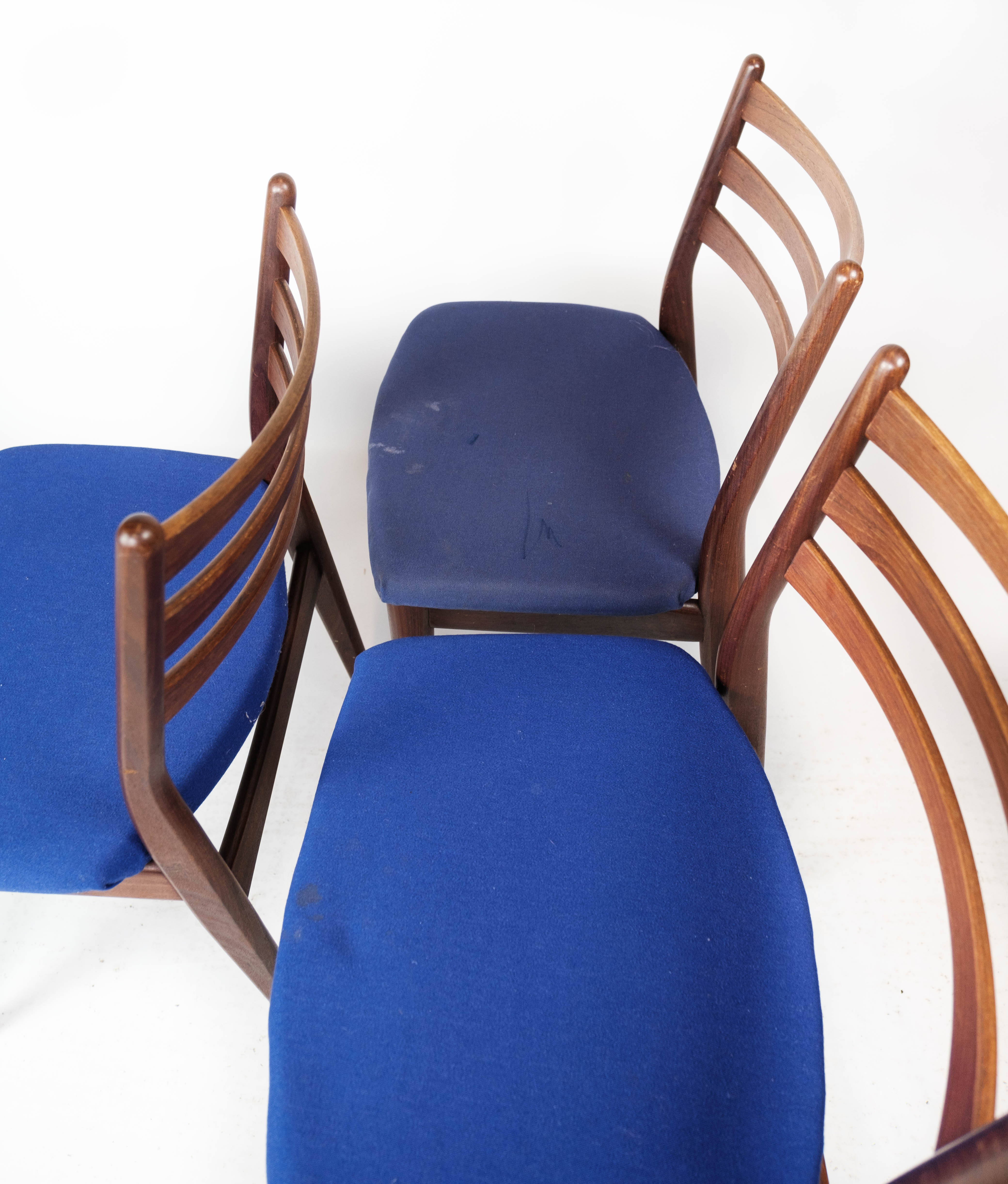 Set of three dining room chairs in teak Danish design, 1960s