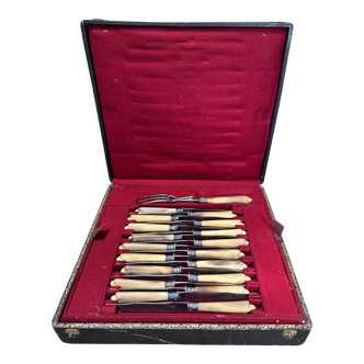 Box knives, horn handles, nineteenth, House Denizet, 41 pieces