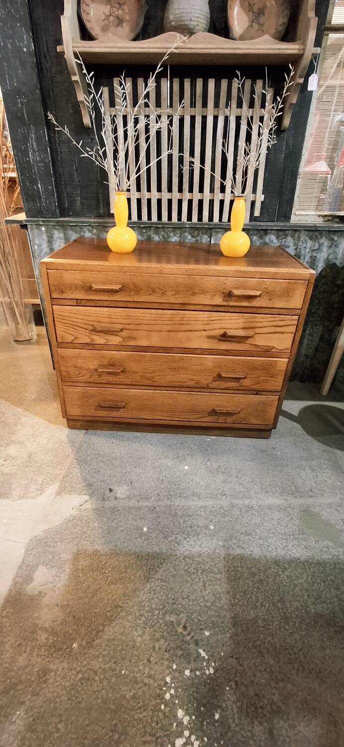 Vintage chest of drawers
