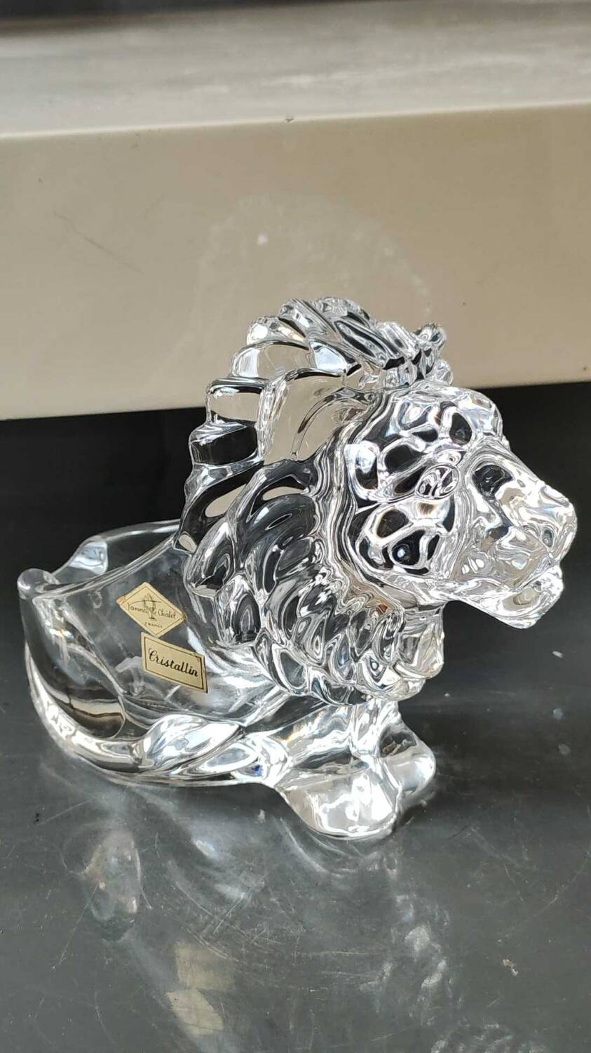 Lion effigy ashtray/Vannes Le Châtel/Art Vannes France
