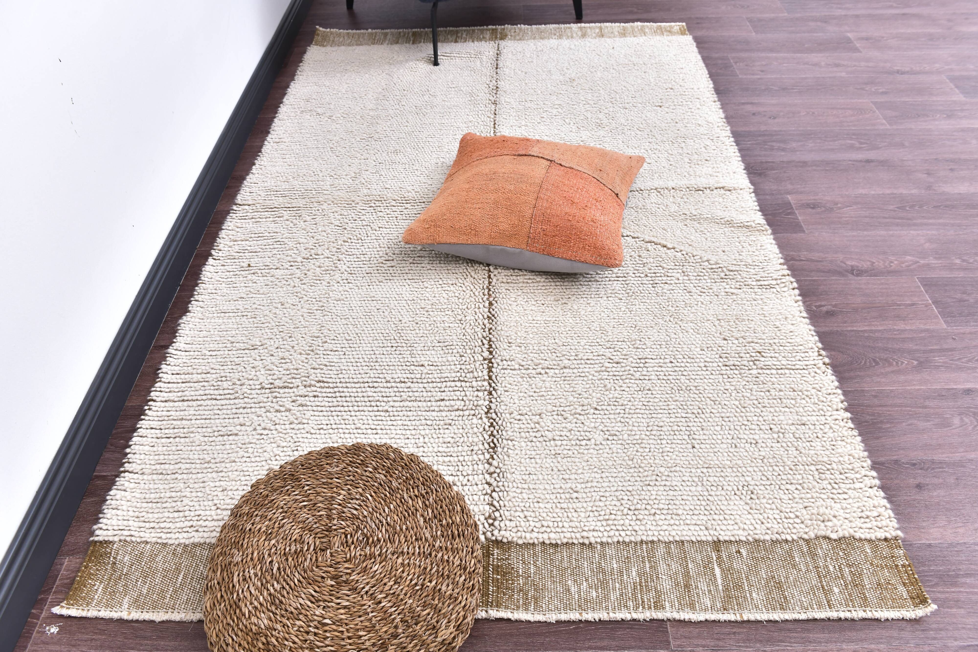 Mustards medium shaggy wool carpet , Hand made wool carpet