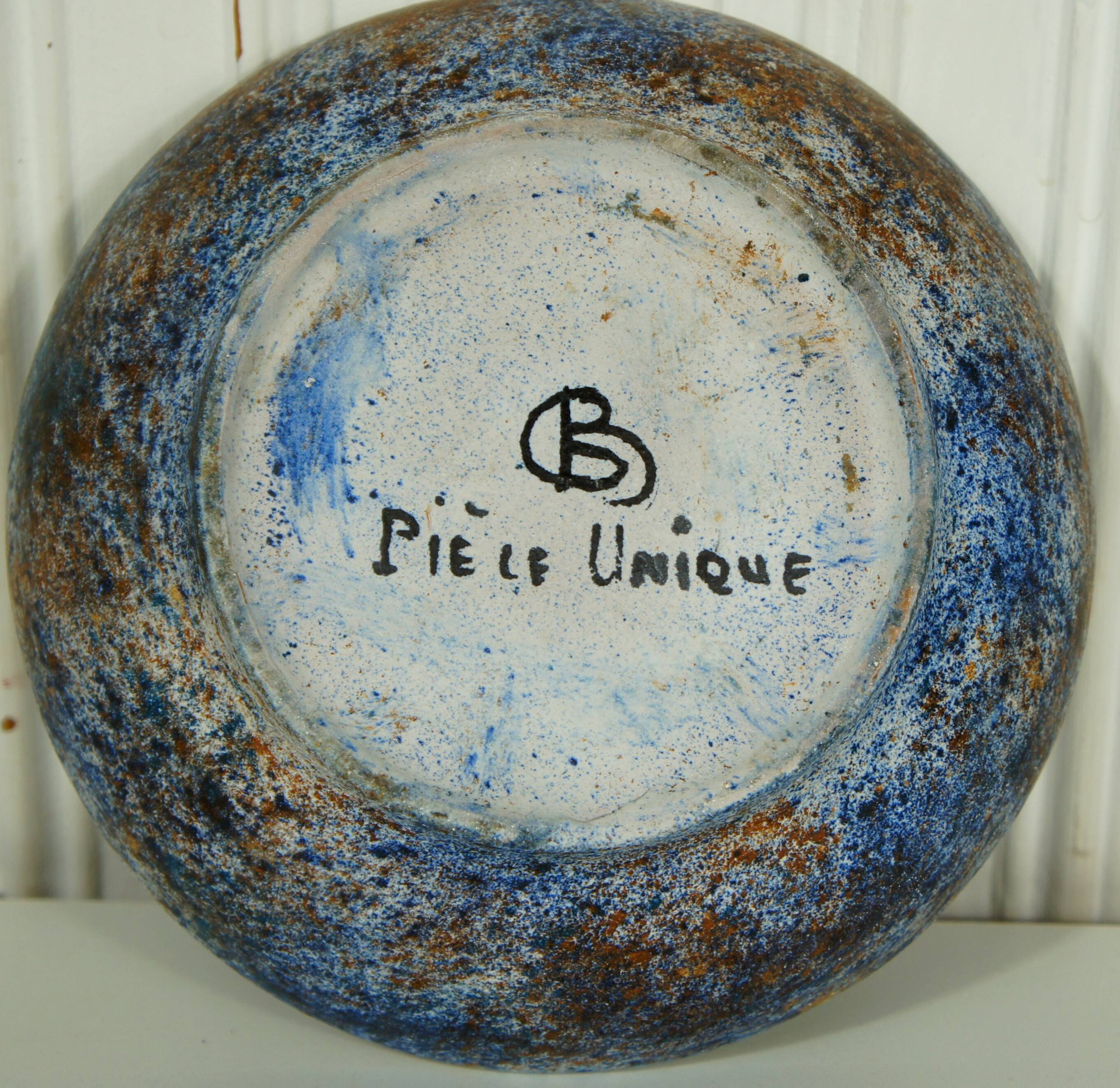 Empty cut pocket in painted & enamelled stoneware signed CB unique piece