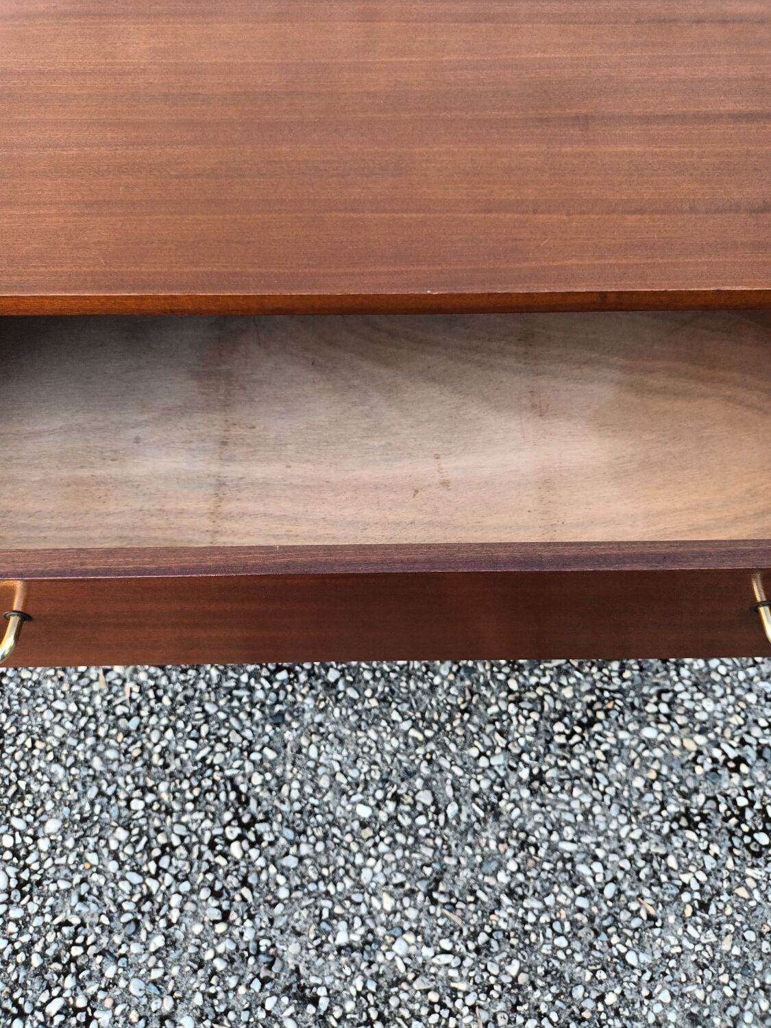 Commode vintage