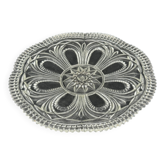 Worked glass dish