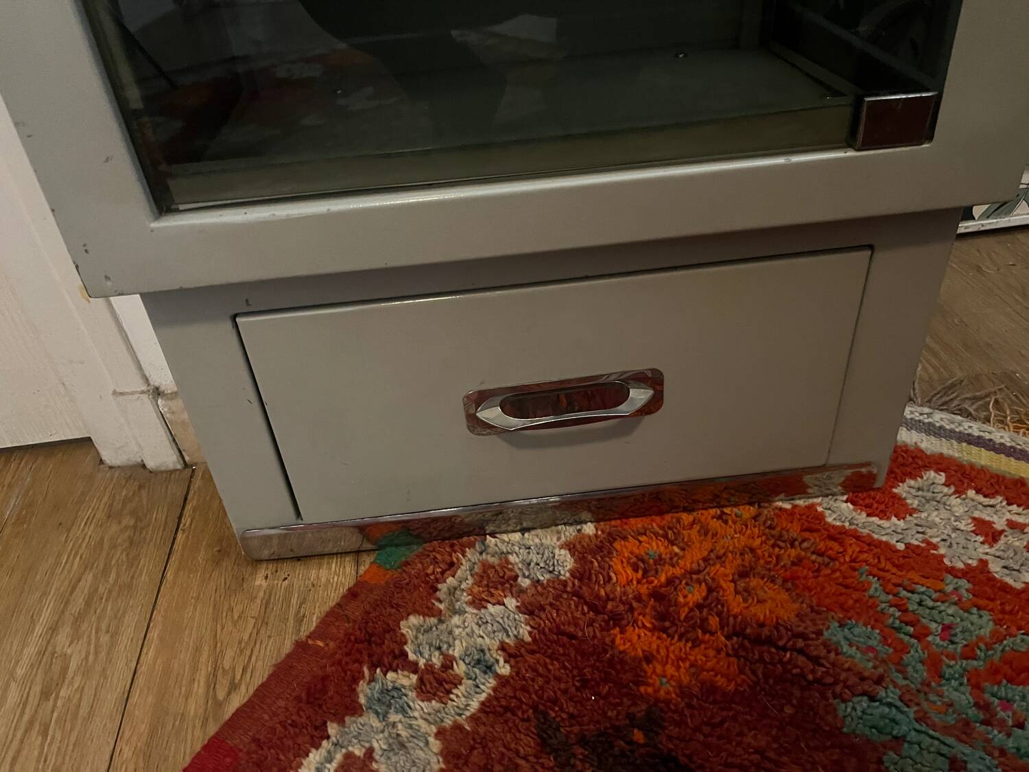 Medical showcase, 60s-70s