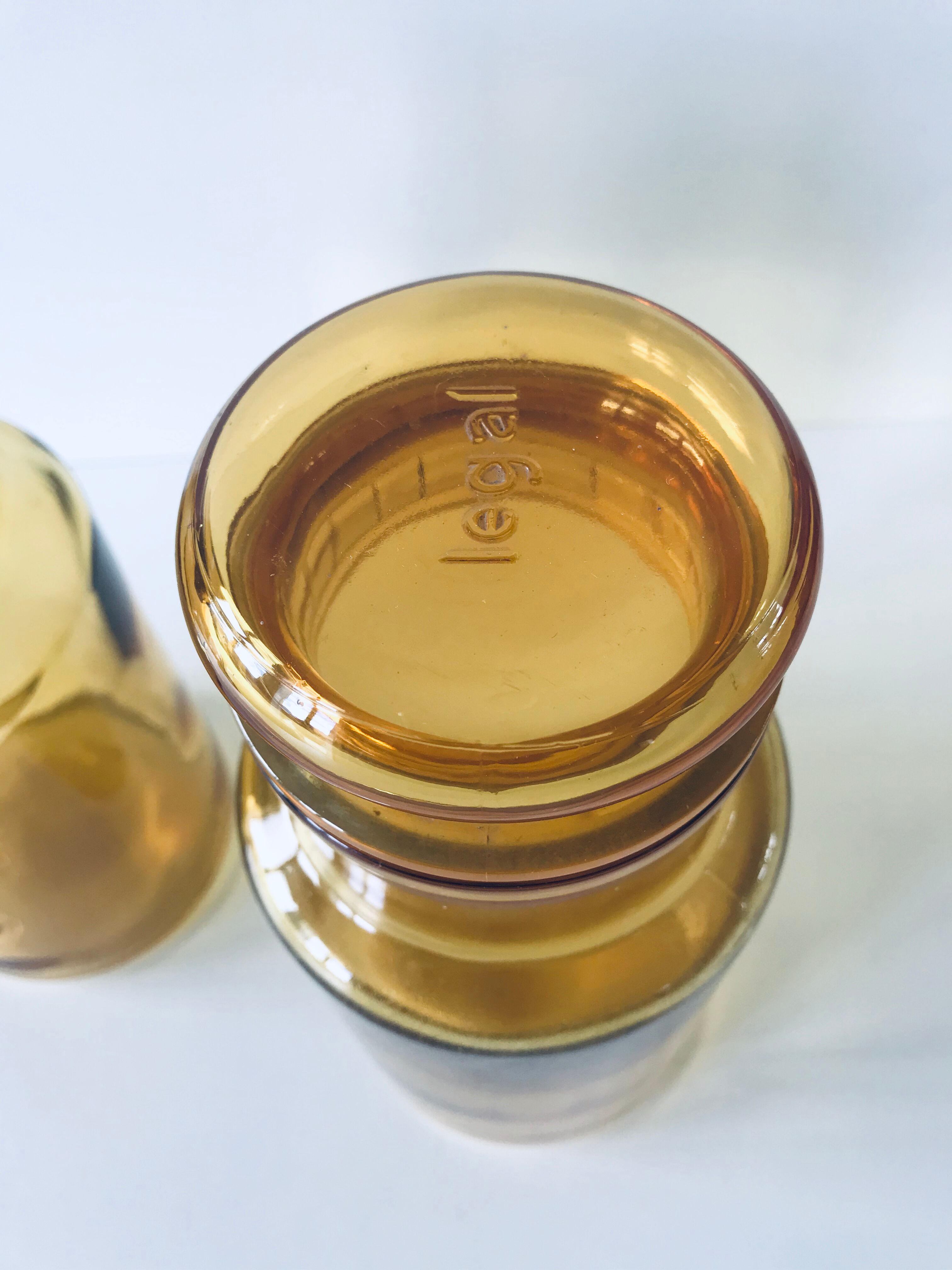 Lot of glass jars