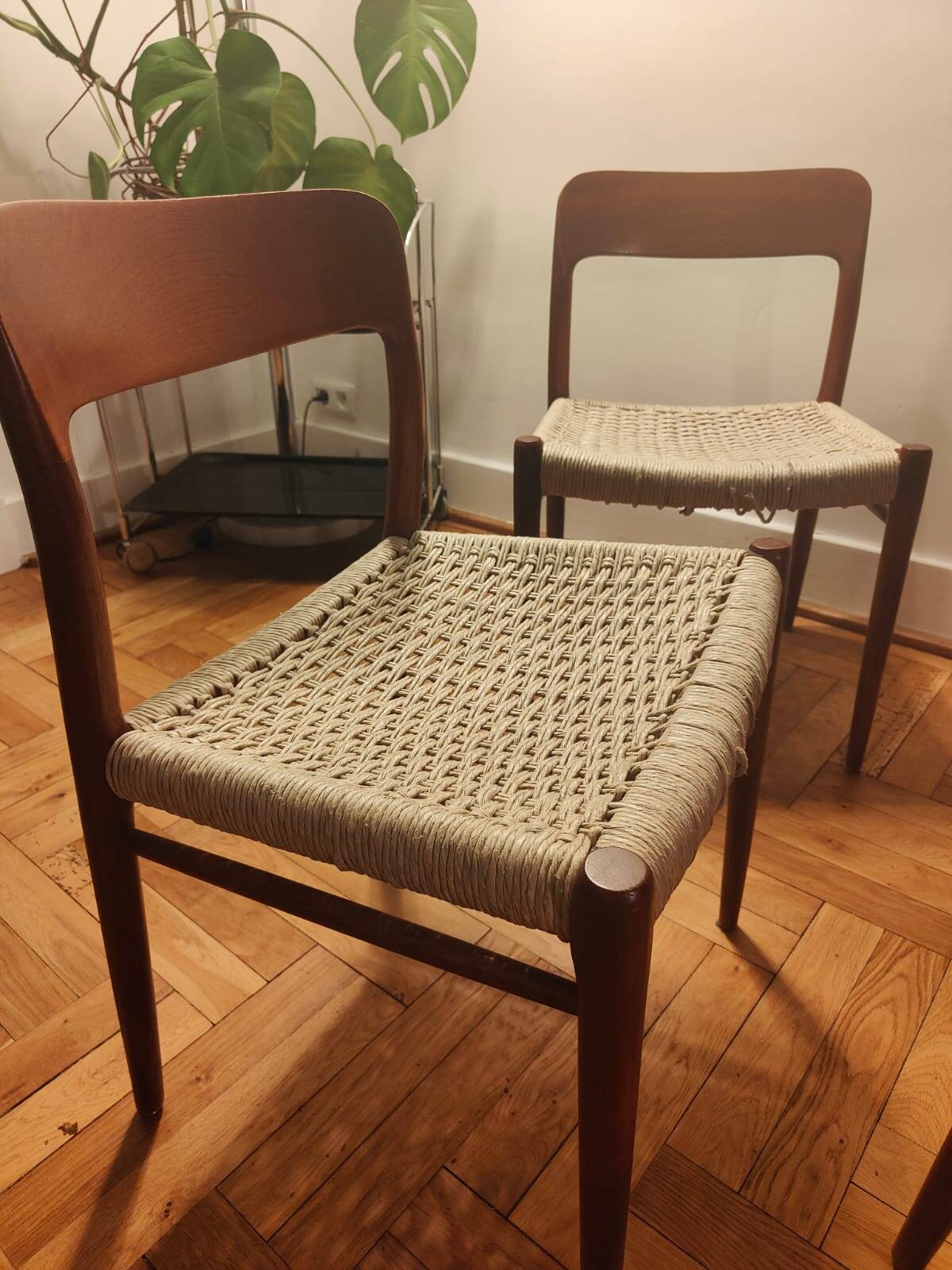 Chairs 75 Noels Otto Moller
