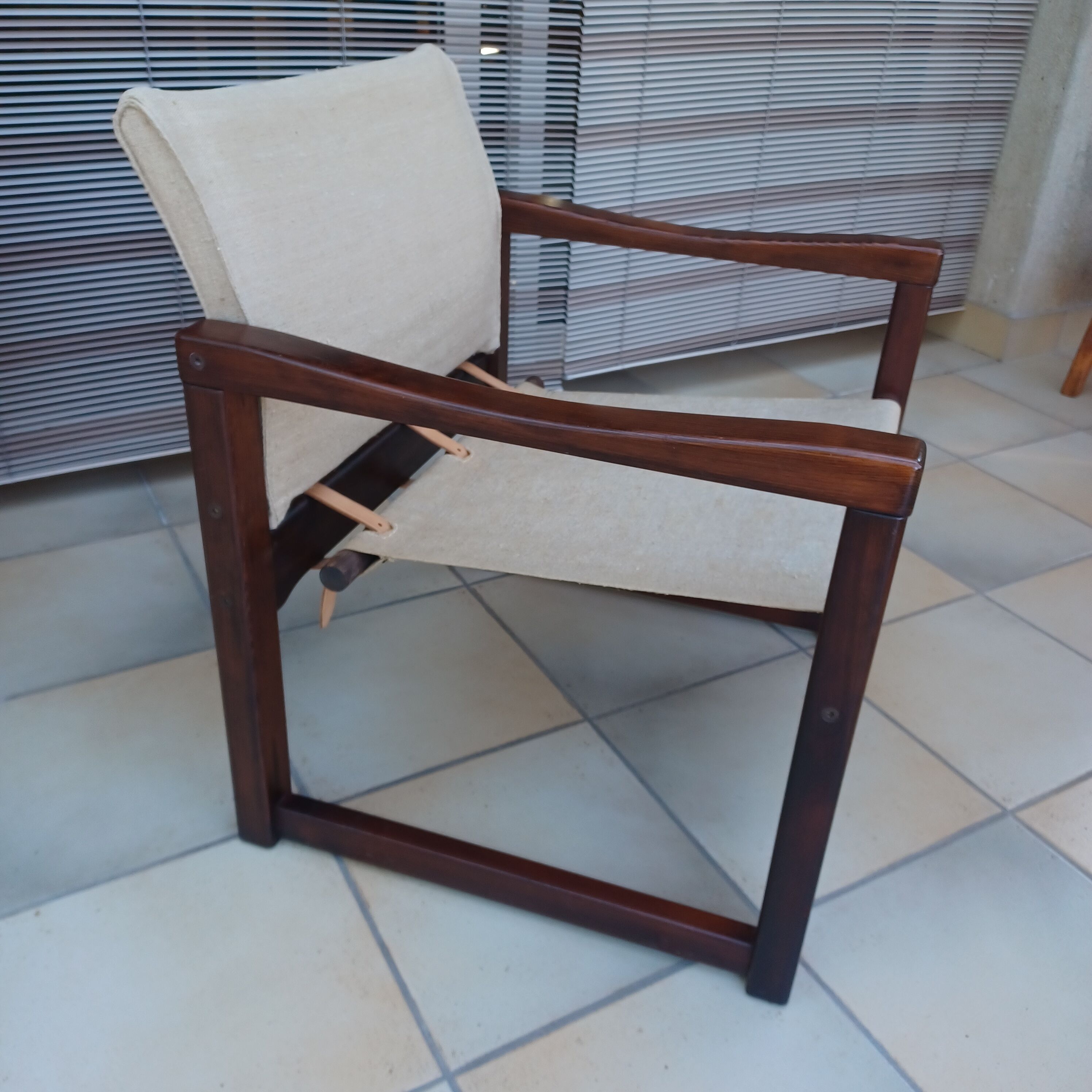 Diana safari armchair by Karine Mobring