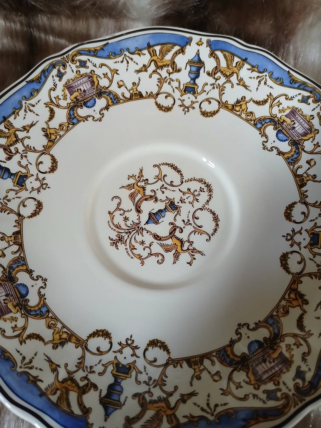 Antique "Dionysus" cup from Gien