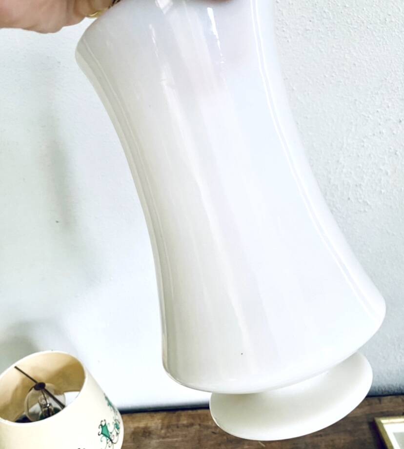 Vase en opaline, 1900