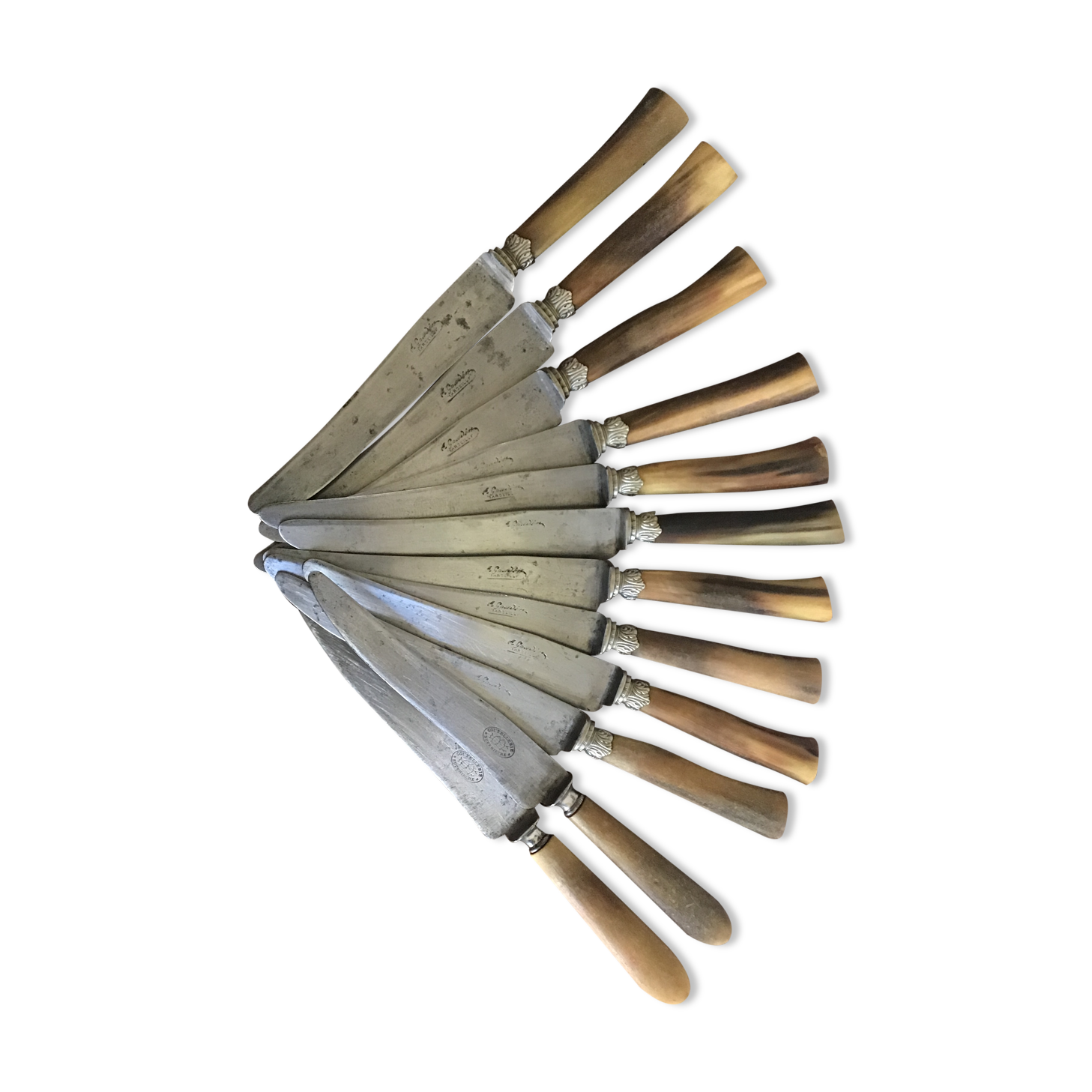 12 horned handle knives