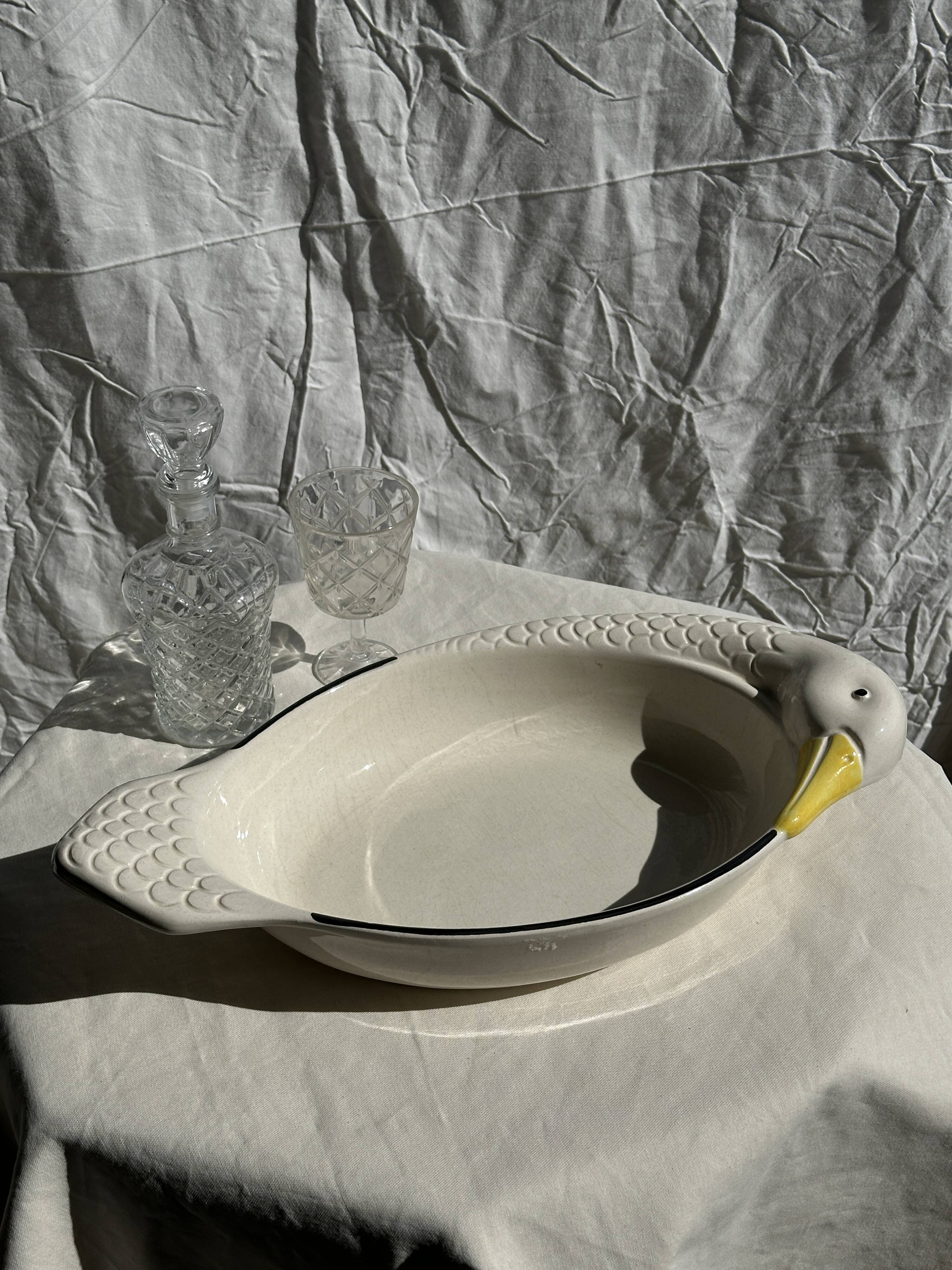 Large Italian goose-shaped dish 49cm