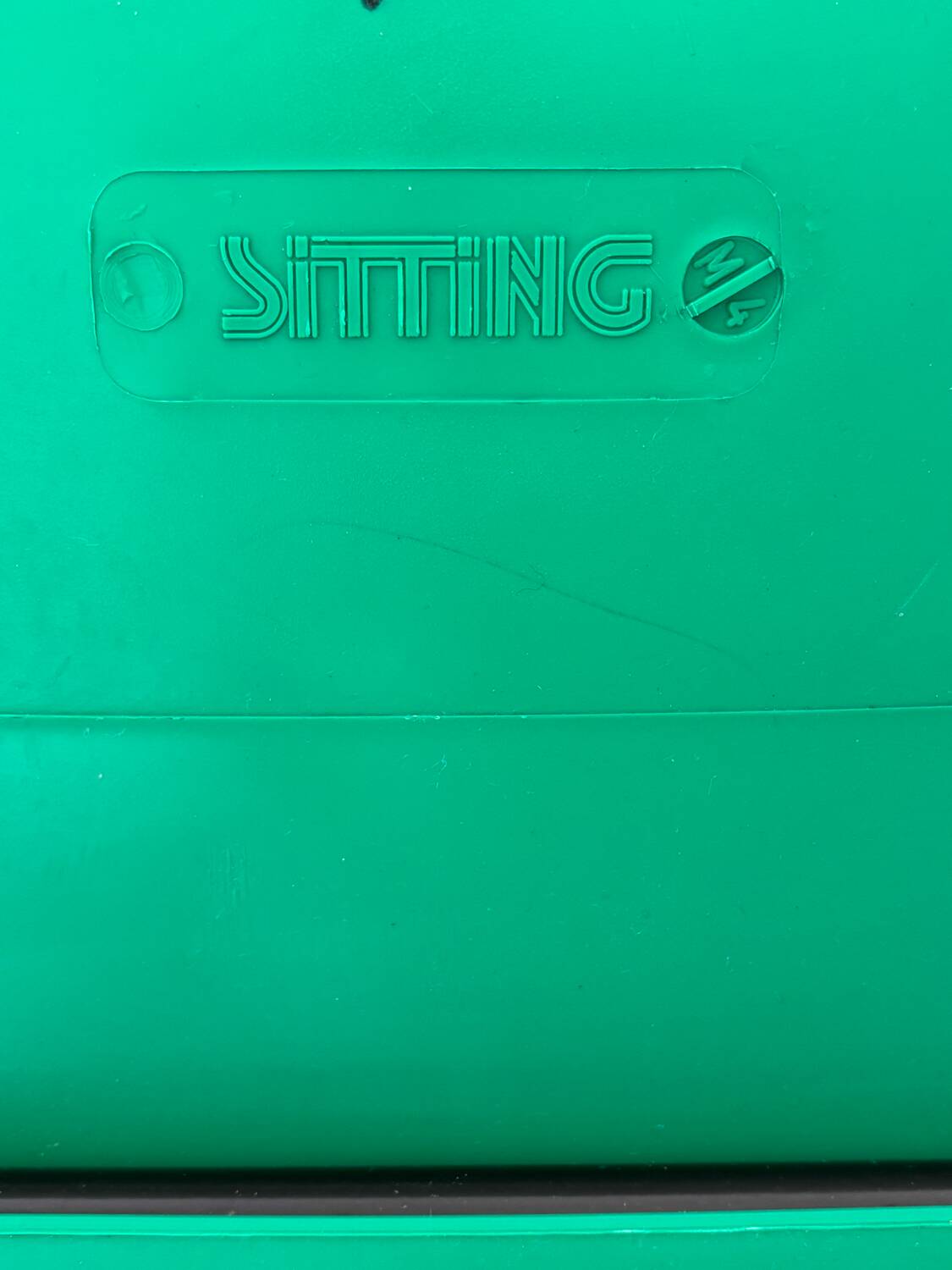 Monocoque chair Sitting