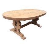 Oval farmhouse table