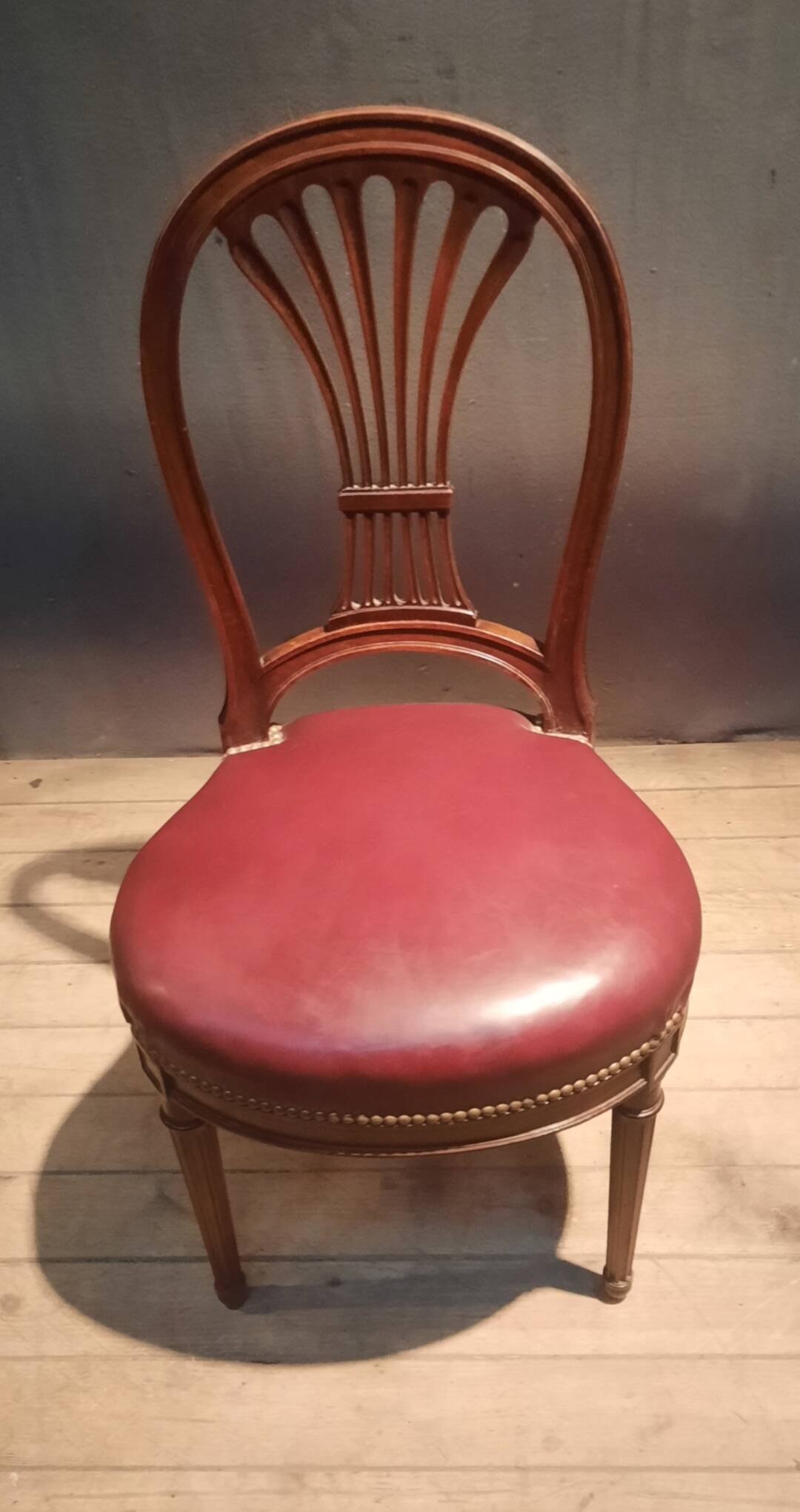 Serie de 6 chaises néo classique  du dix-neuvieme sciecle