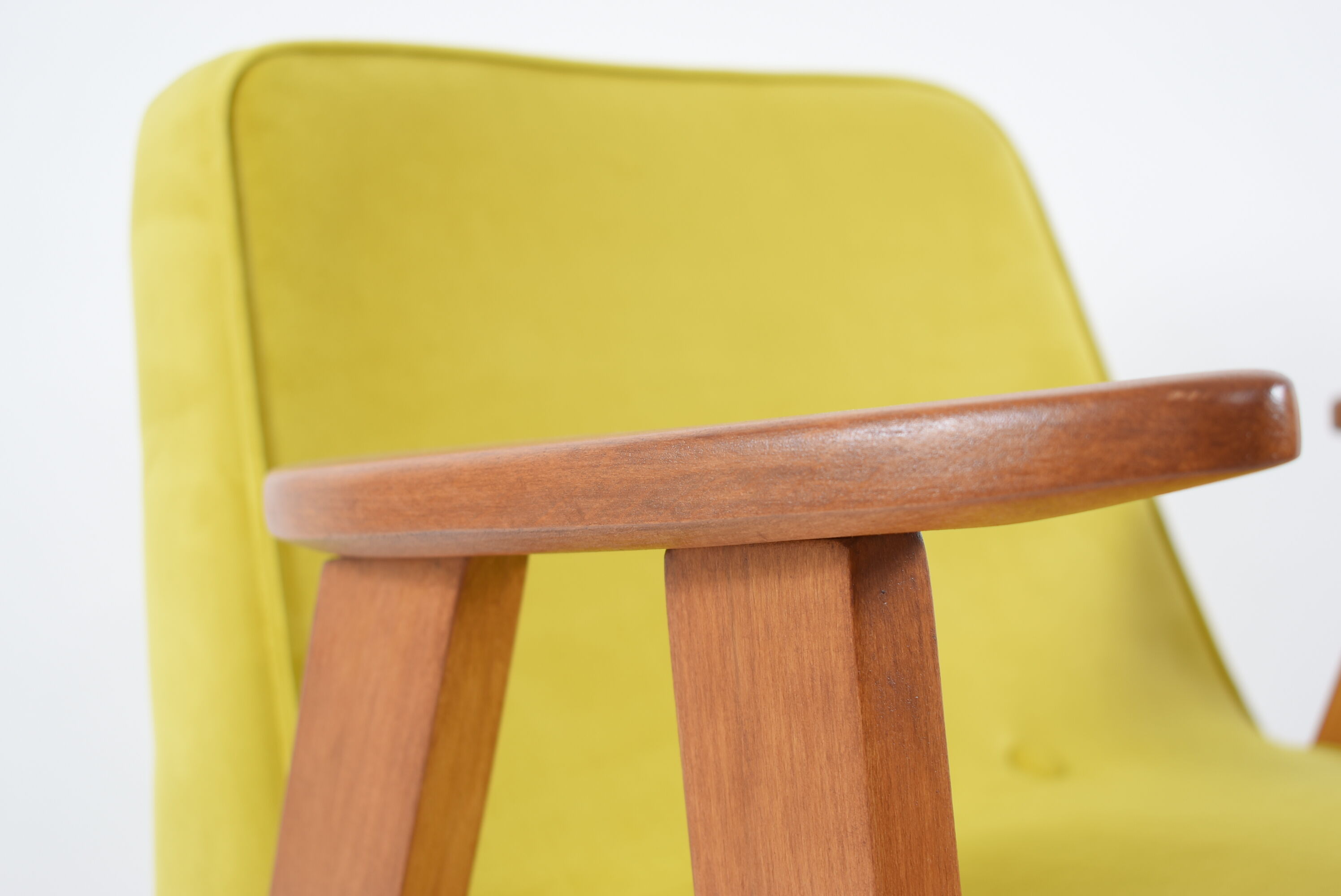Vintage velvet armchair 366, designer J. Chierowski, restored, yellow velvet