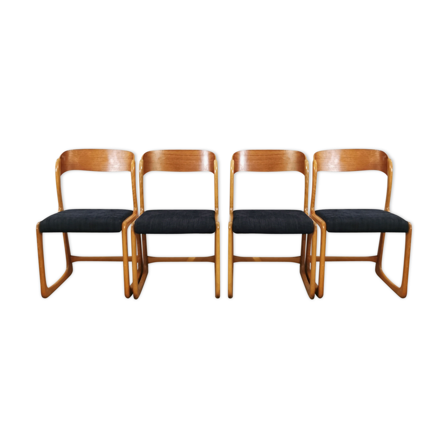 Lot de 4 chaises Baumann Traineau retapissées