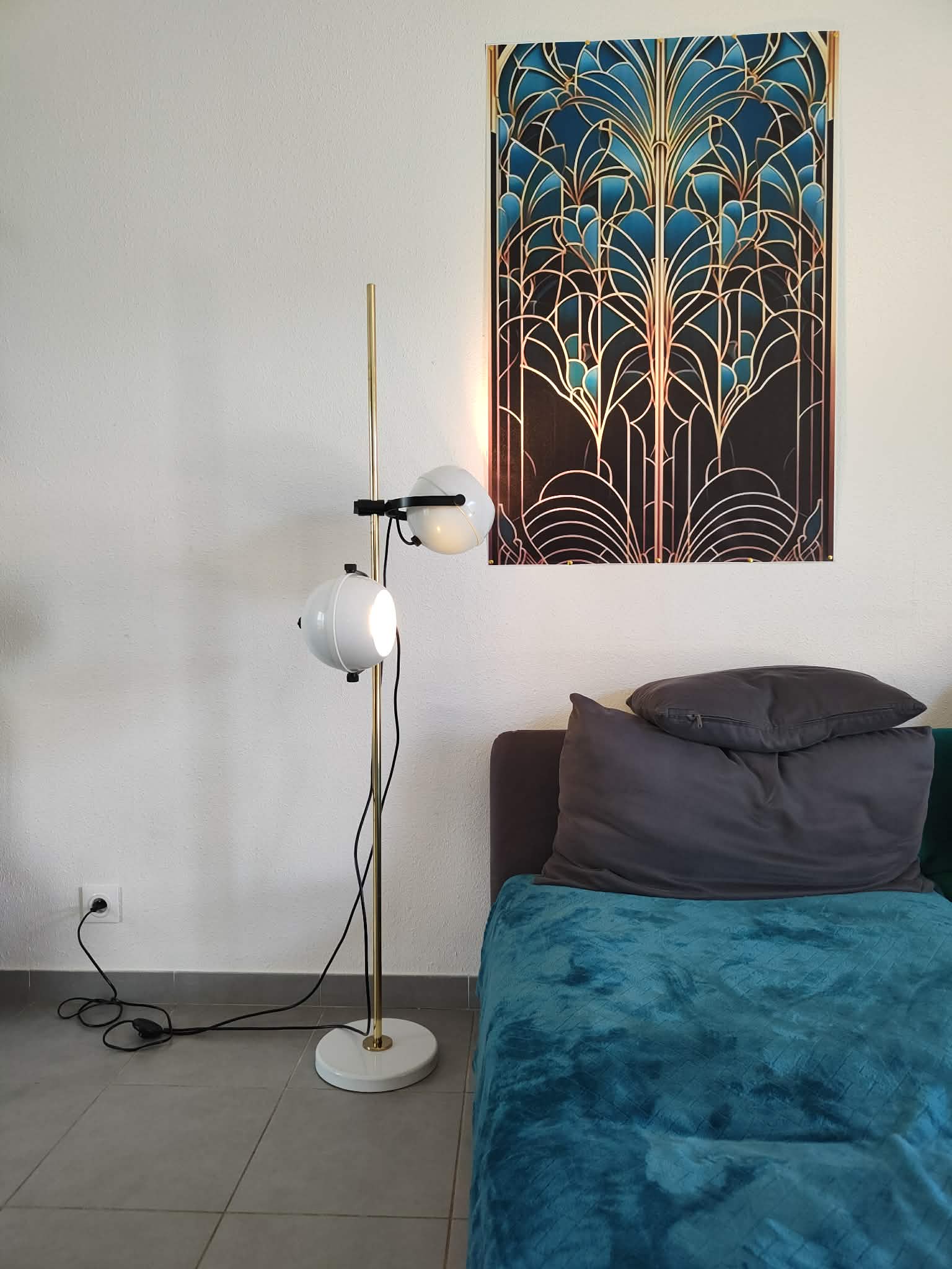 1970s vintage floor lamp eyes ball