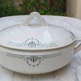 Terre de Fer Gien soup tureen, Clara model