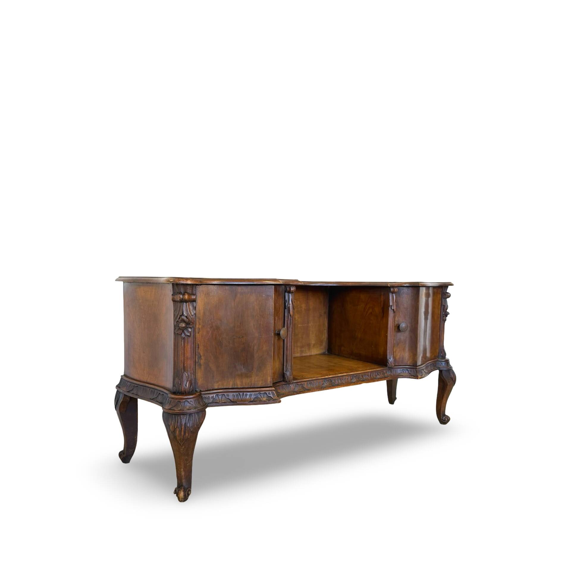 Italian console/petinus from the 1930s.