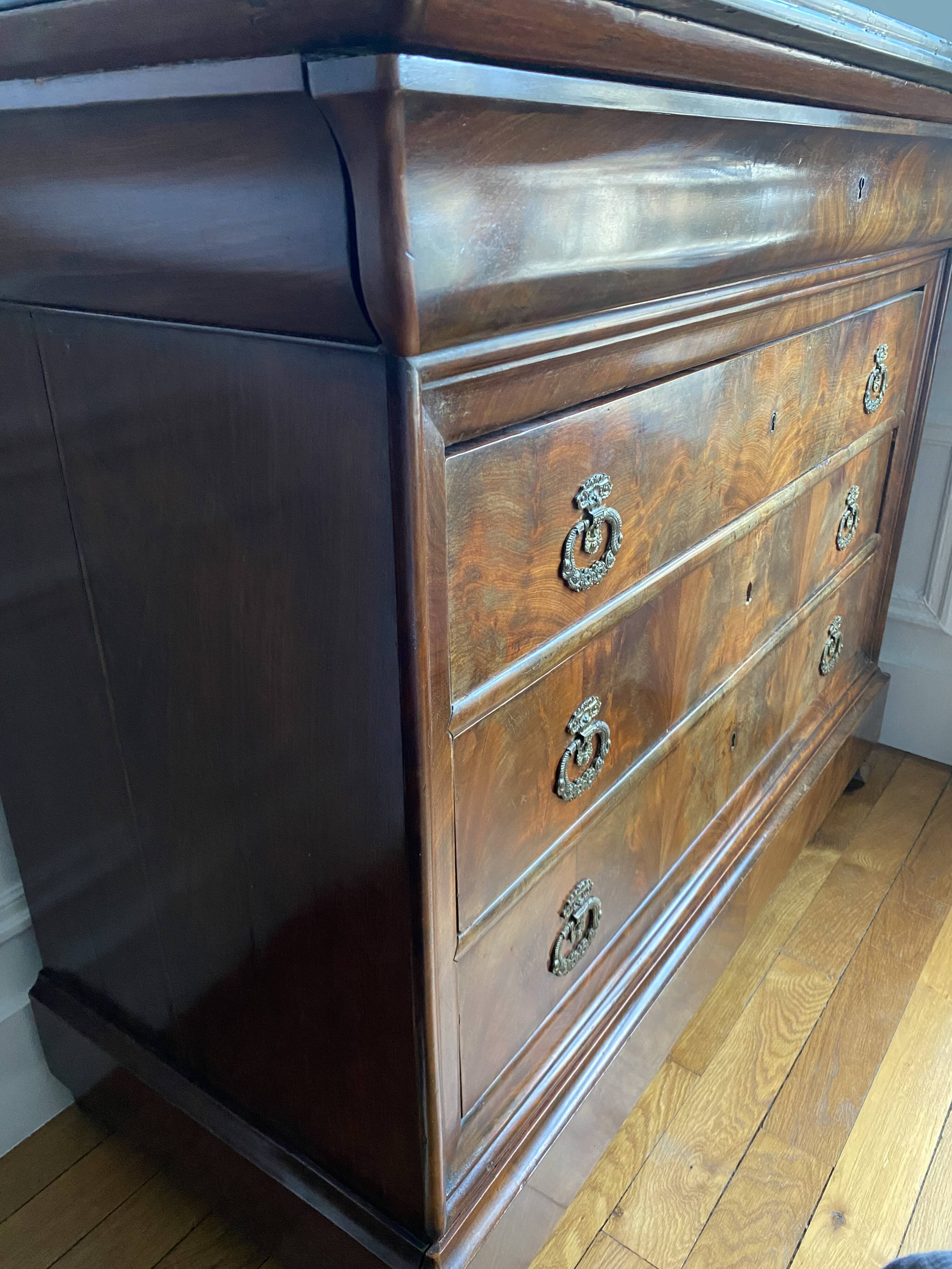 Louis Philippe period chest of drawers