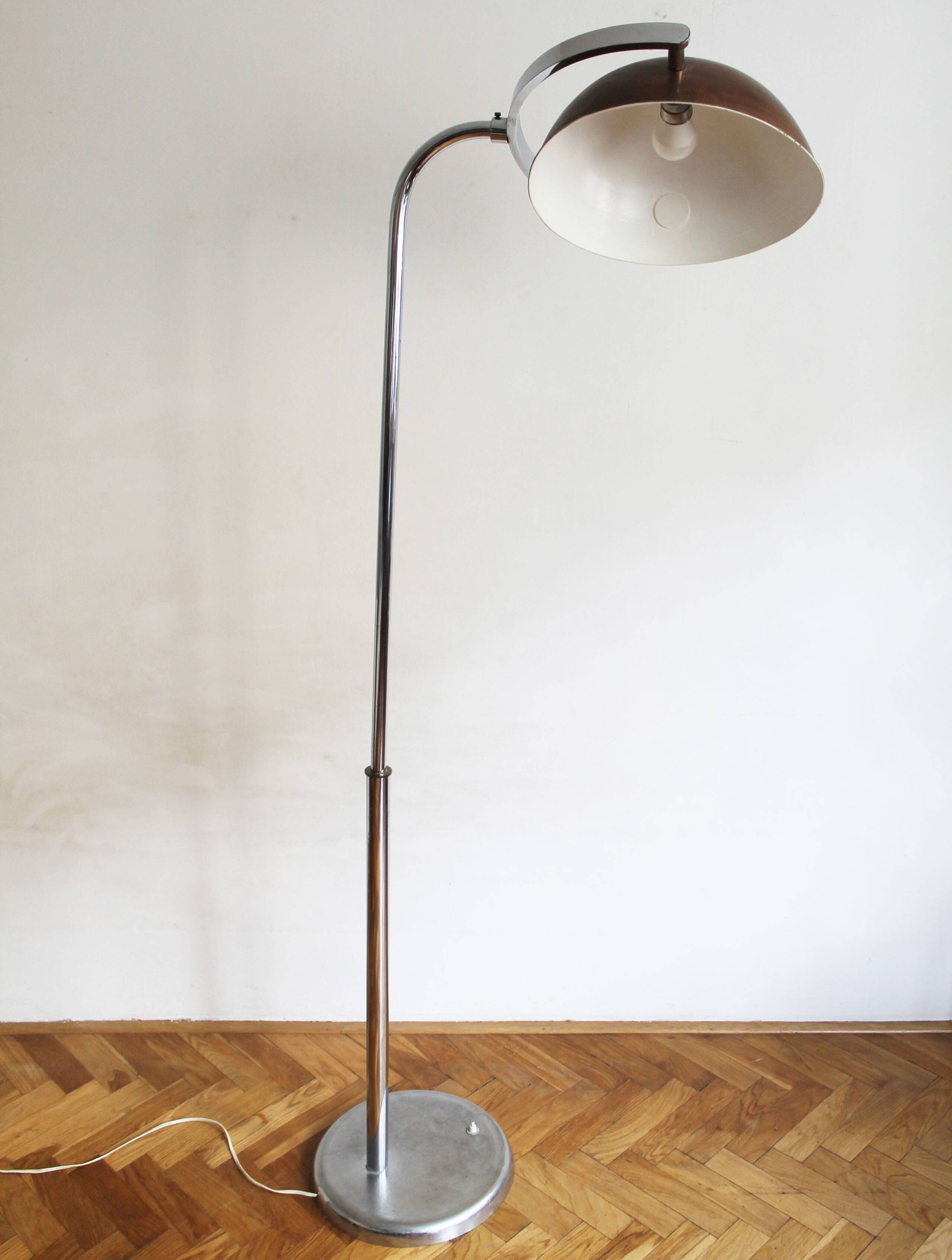 Lampadaire moderniste des années 1930