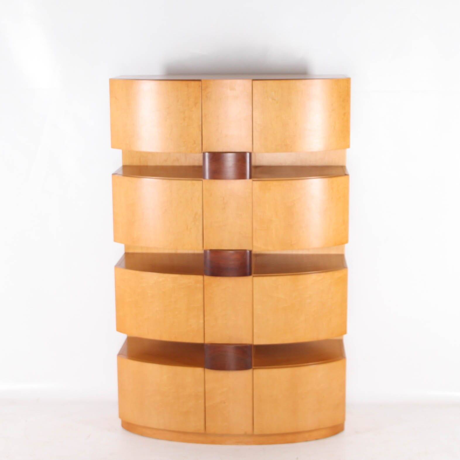 Japanese commode