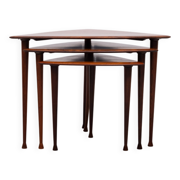 Tables gigognes triangulaires Poul Thorsbjerg Jensen années 1950