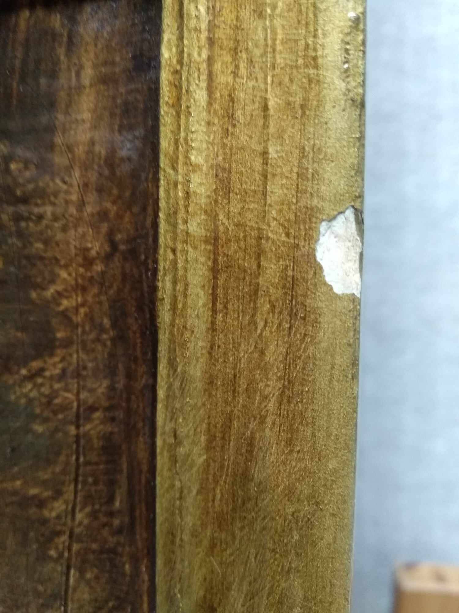 Oval mirror in duck pattern frame