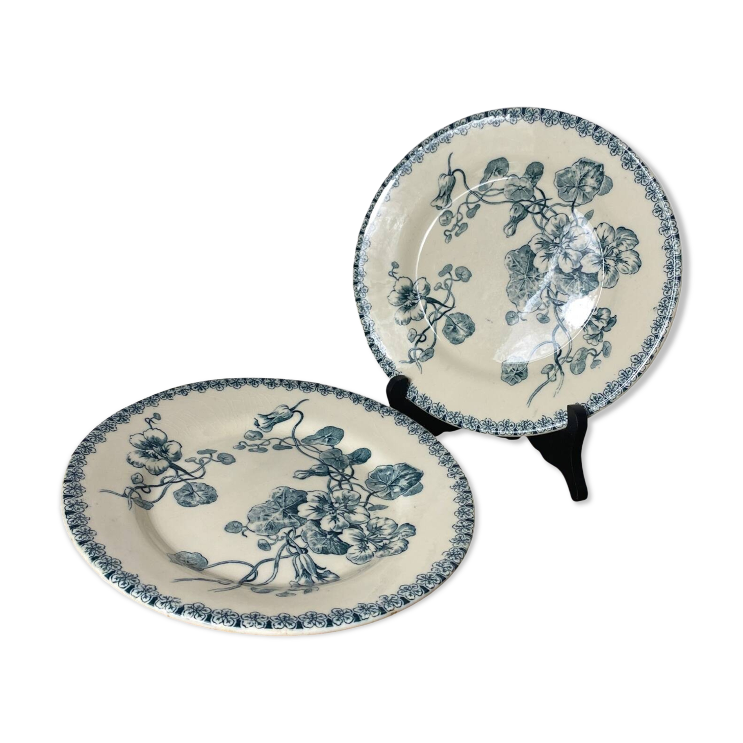 Giens Iron Earth Plates