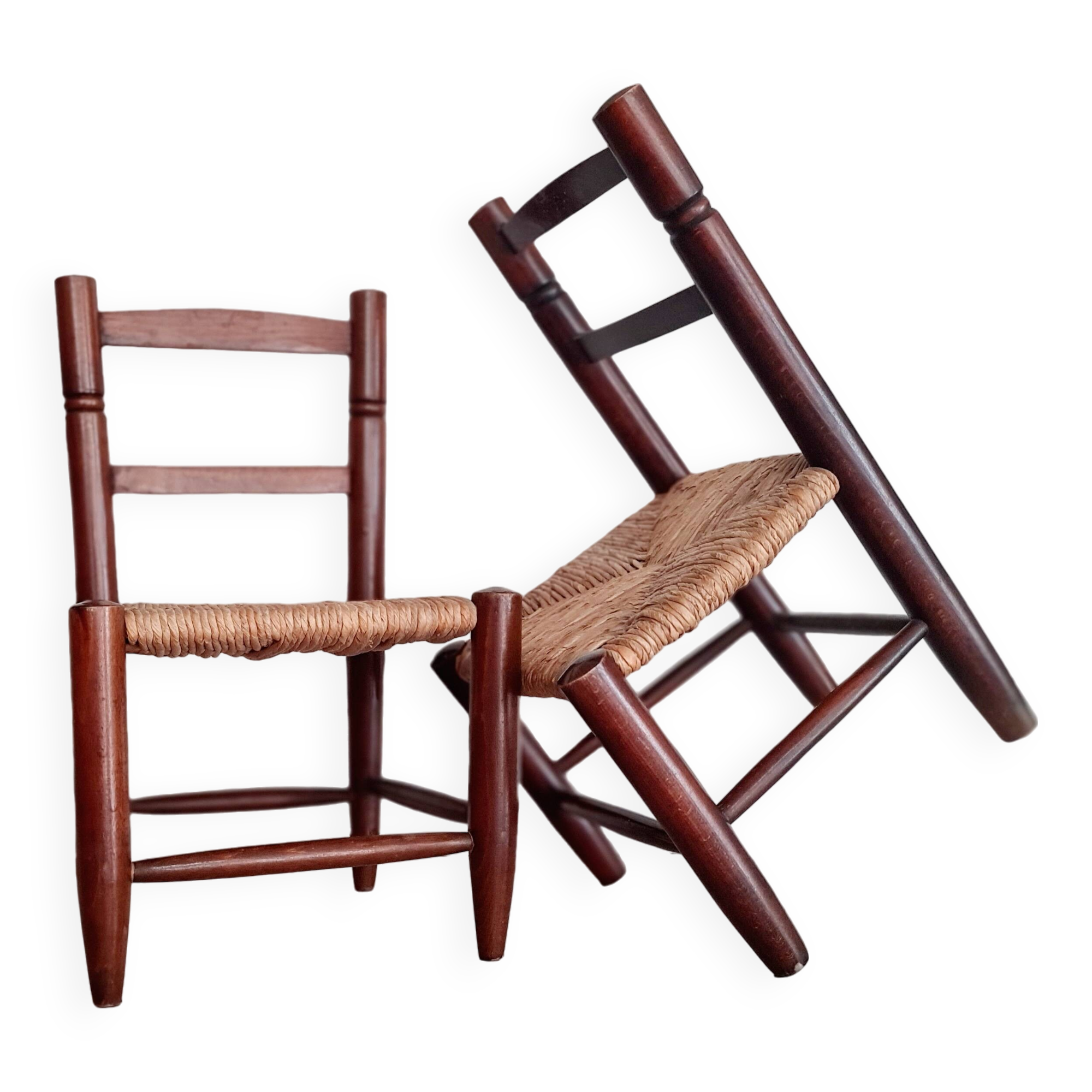 Mini wooden and straw chair - brutalist look