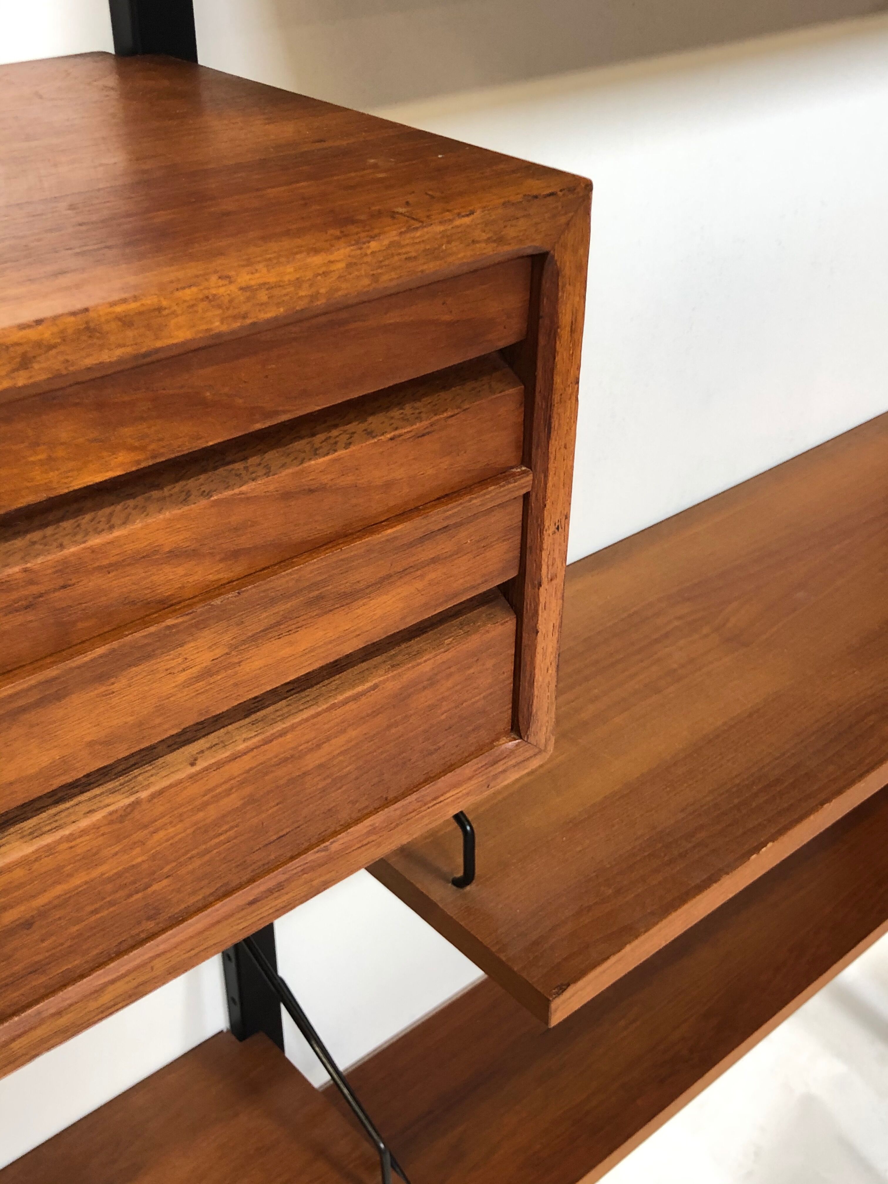 Poul Cadovius Royal System wall system