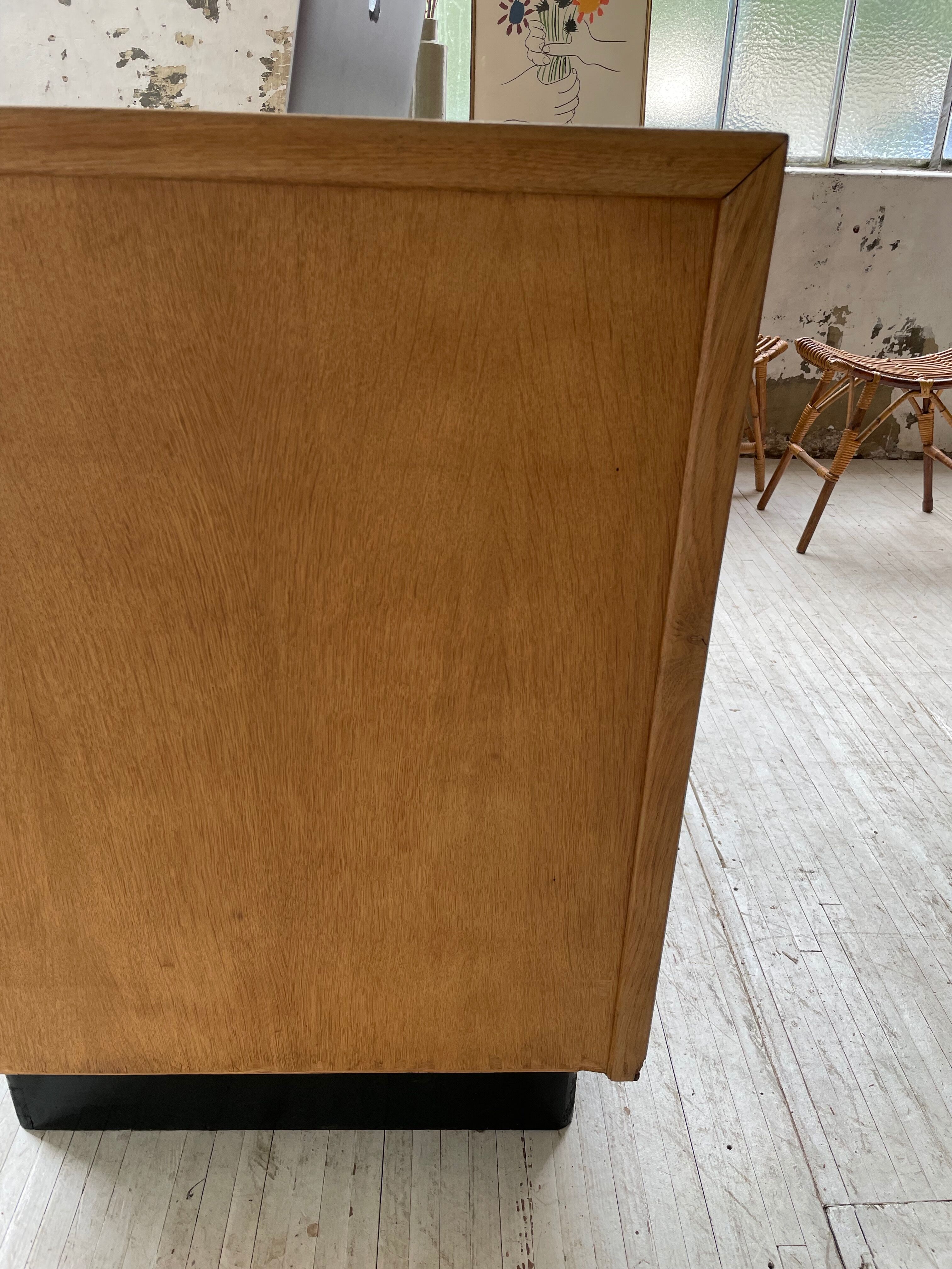 Glass trading post 50s