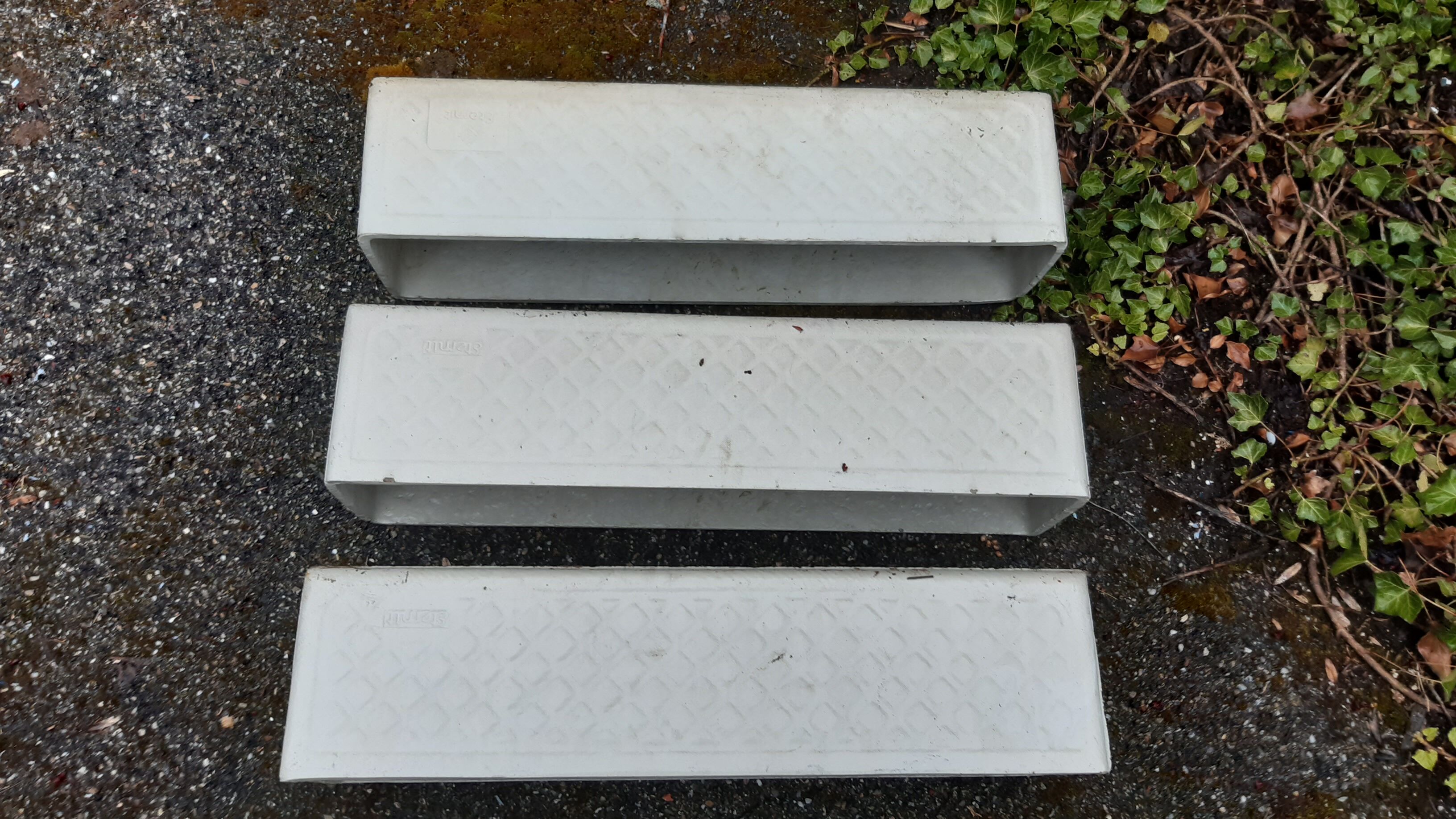 Lot de 3 jardinières Eternit
