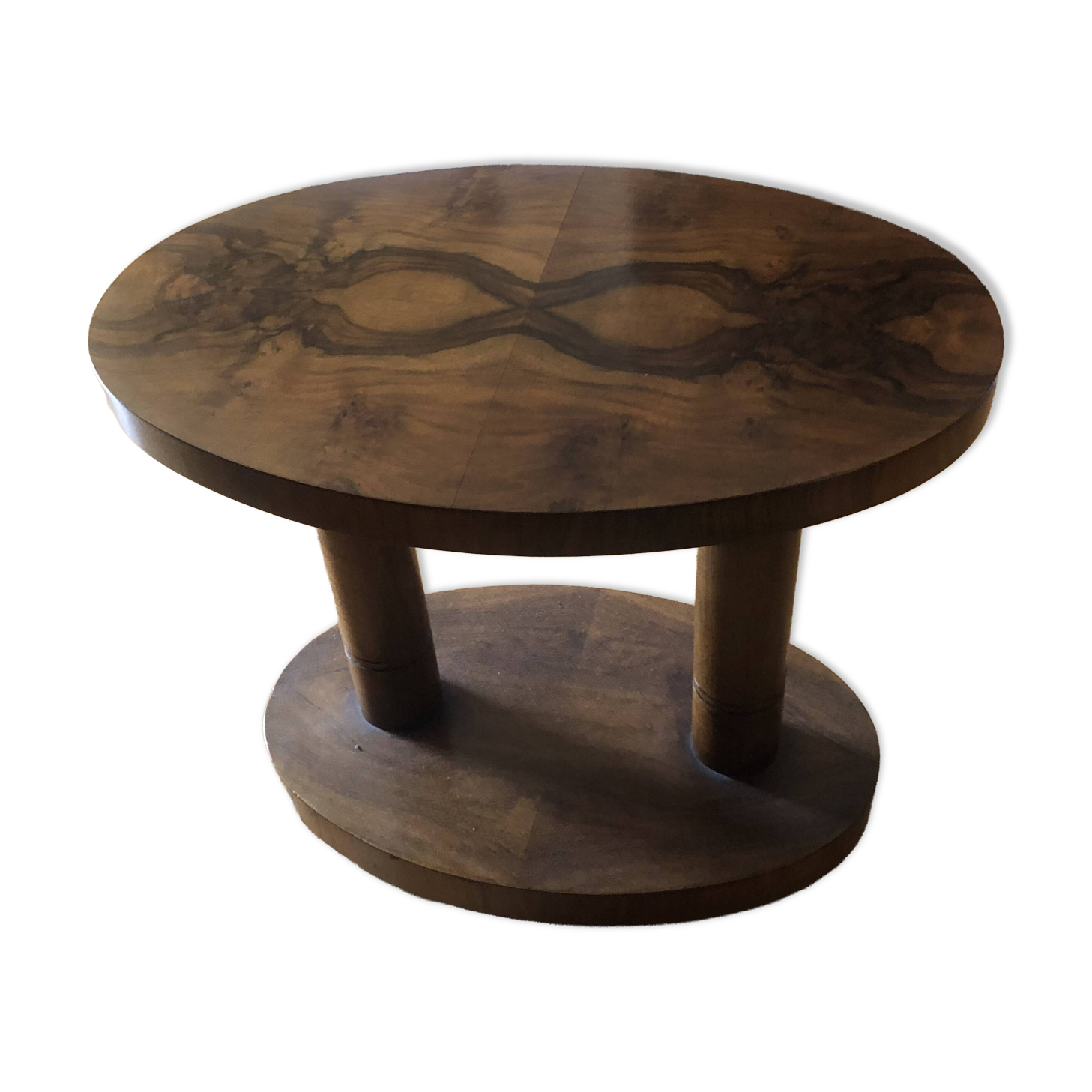 Pretty little Art Deco side table.