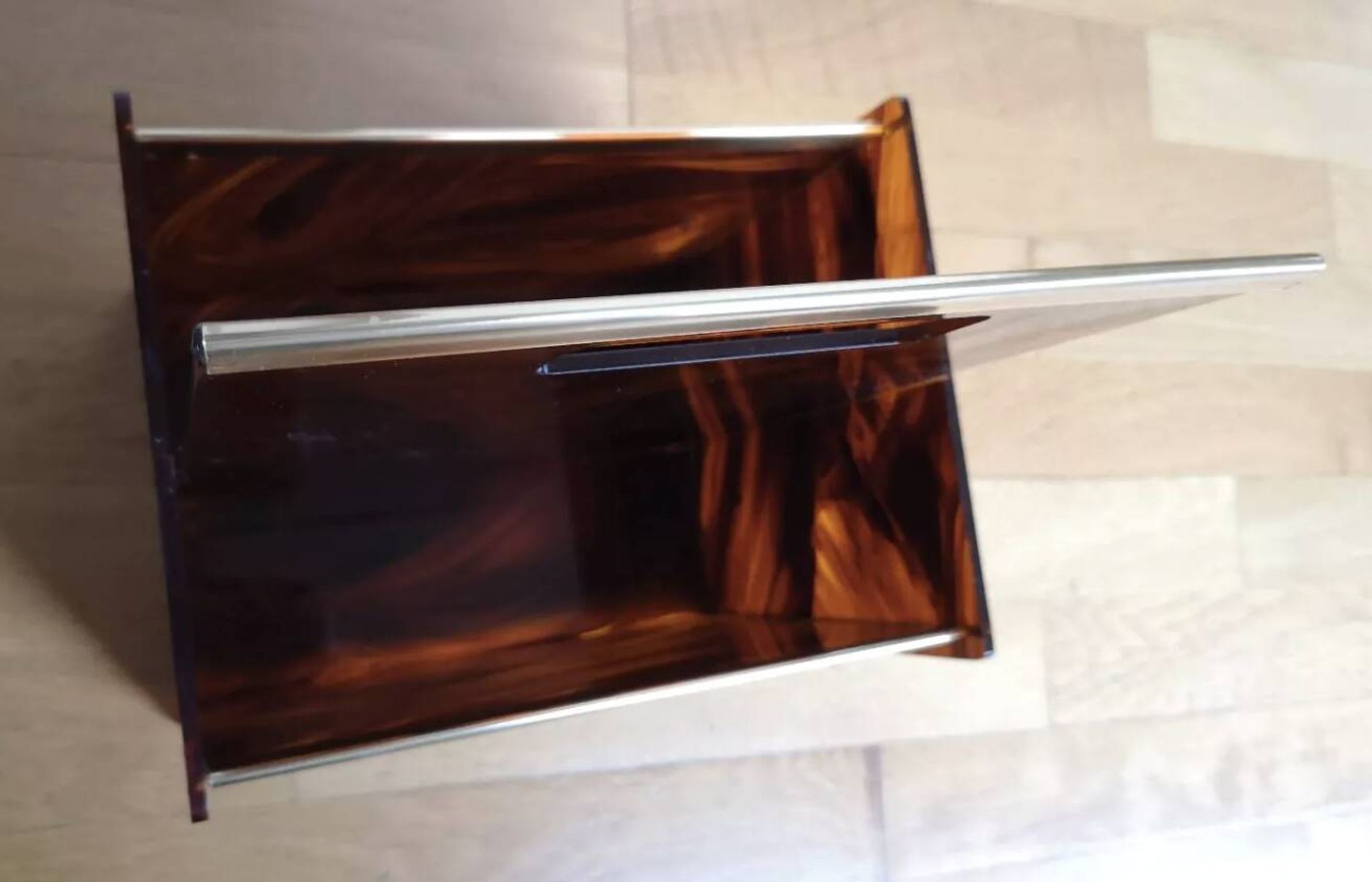 Tortoiseshell lucite magazine rack, Christian Dior Home collection, 1970.