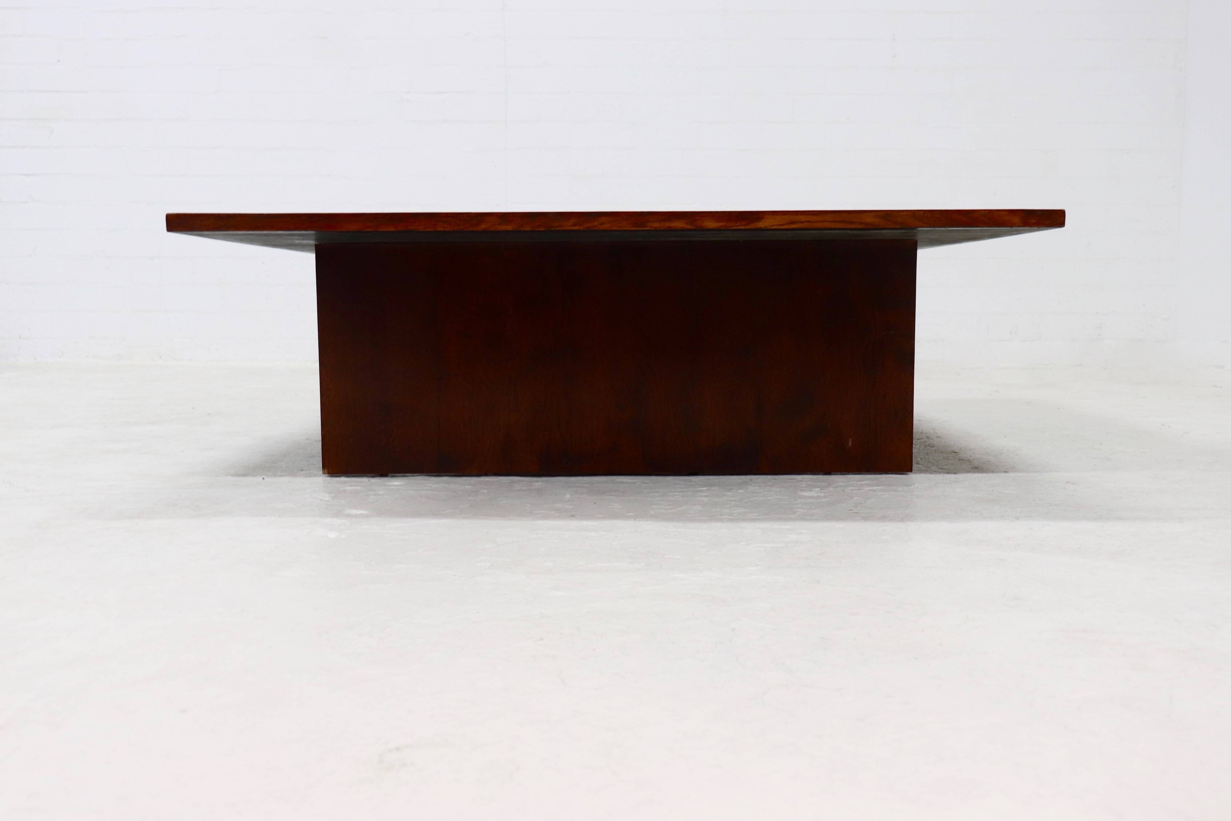 Grande table basse en bambou et bois belge des années 1980