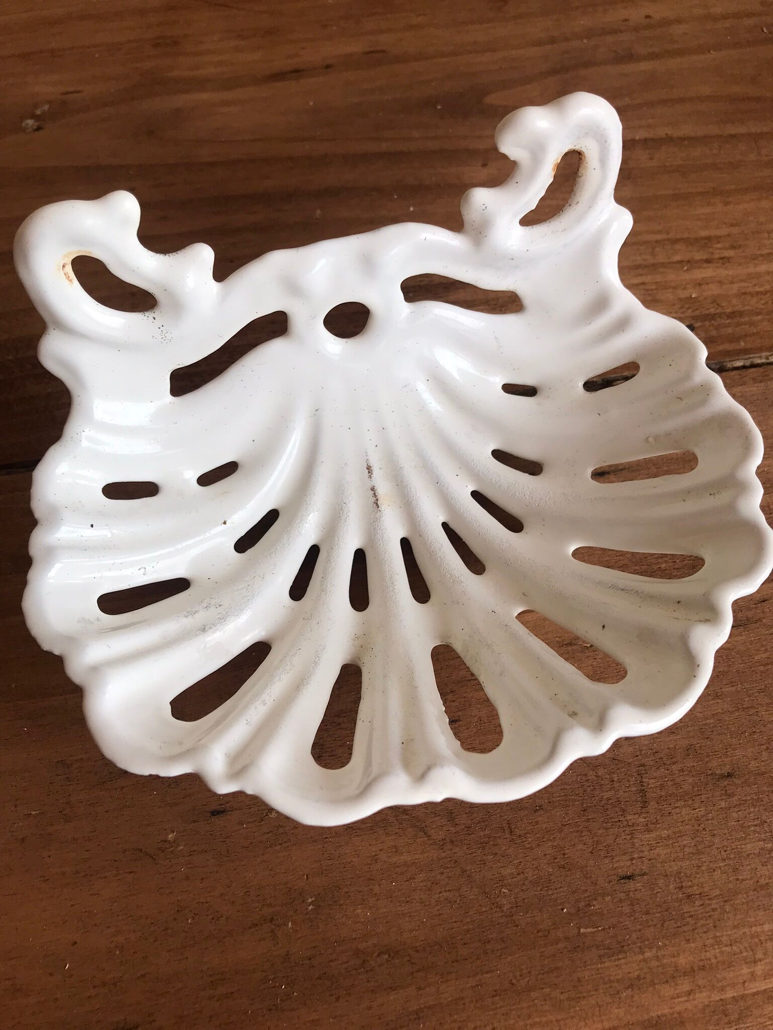 Porte-savon en fonte émaillée blanche