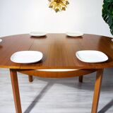 Round table/oval teak and white line, extensions, year 60